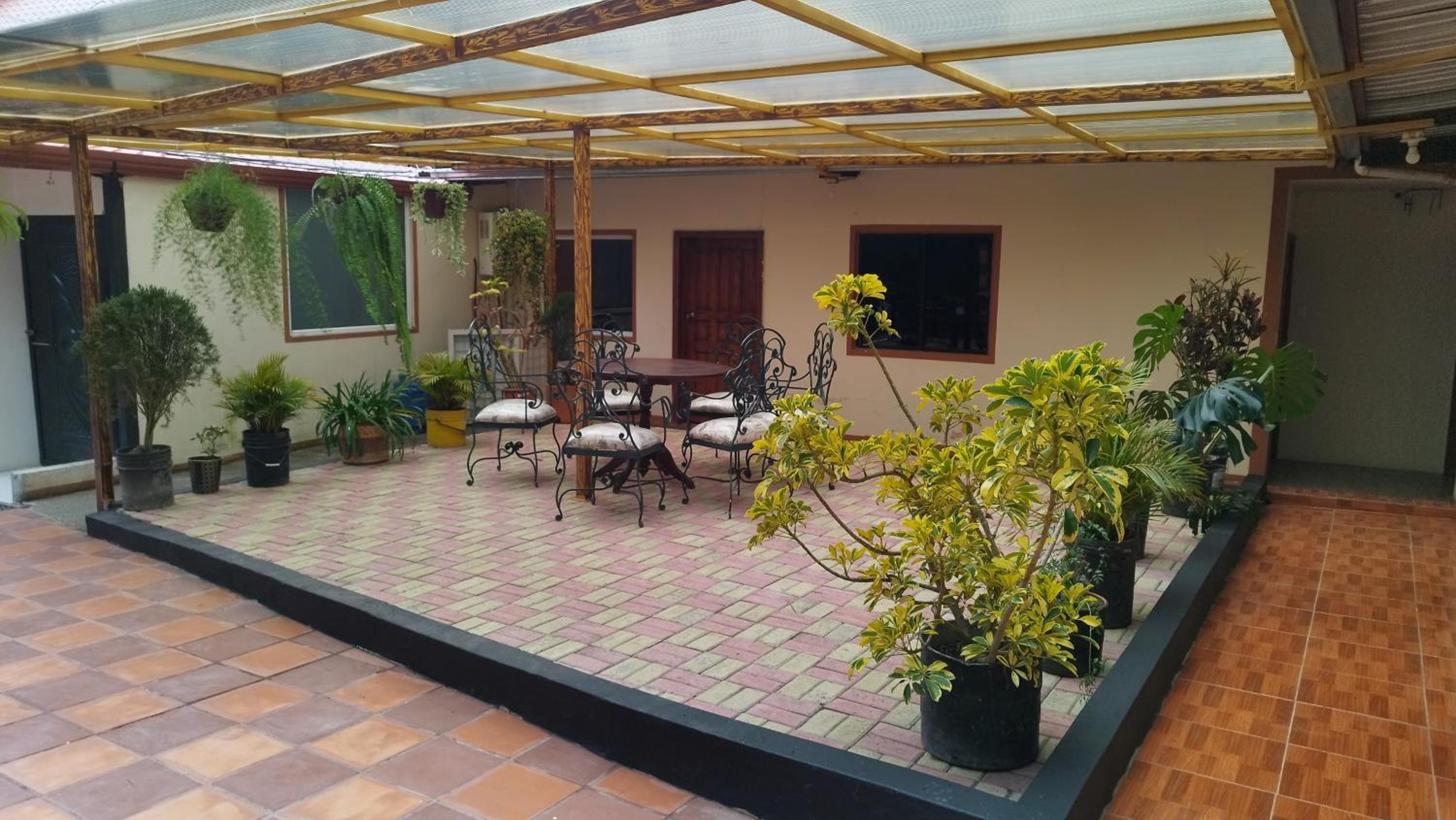 Hotel Villa Isai Hospedaje Spa