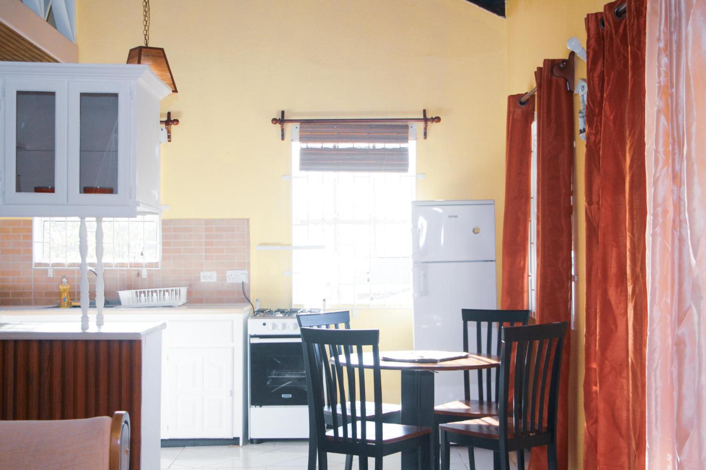 Buttercup Cottage Apartments