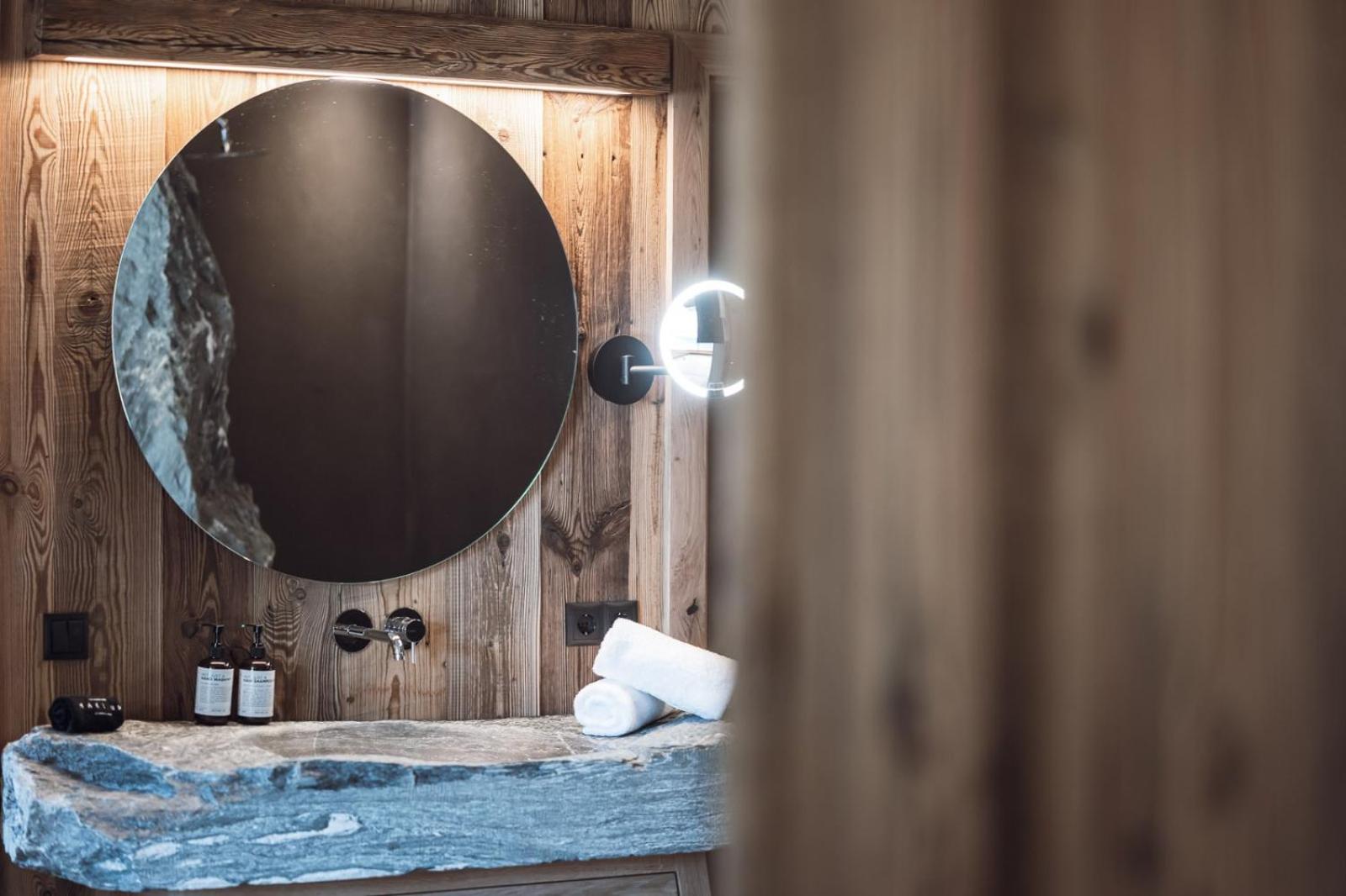 Amus Chalets Dolomites - Luxury Chalets South Tyrol