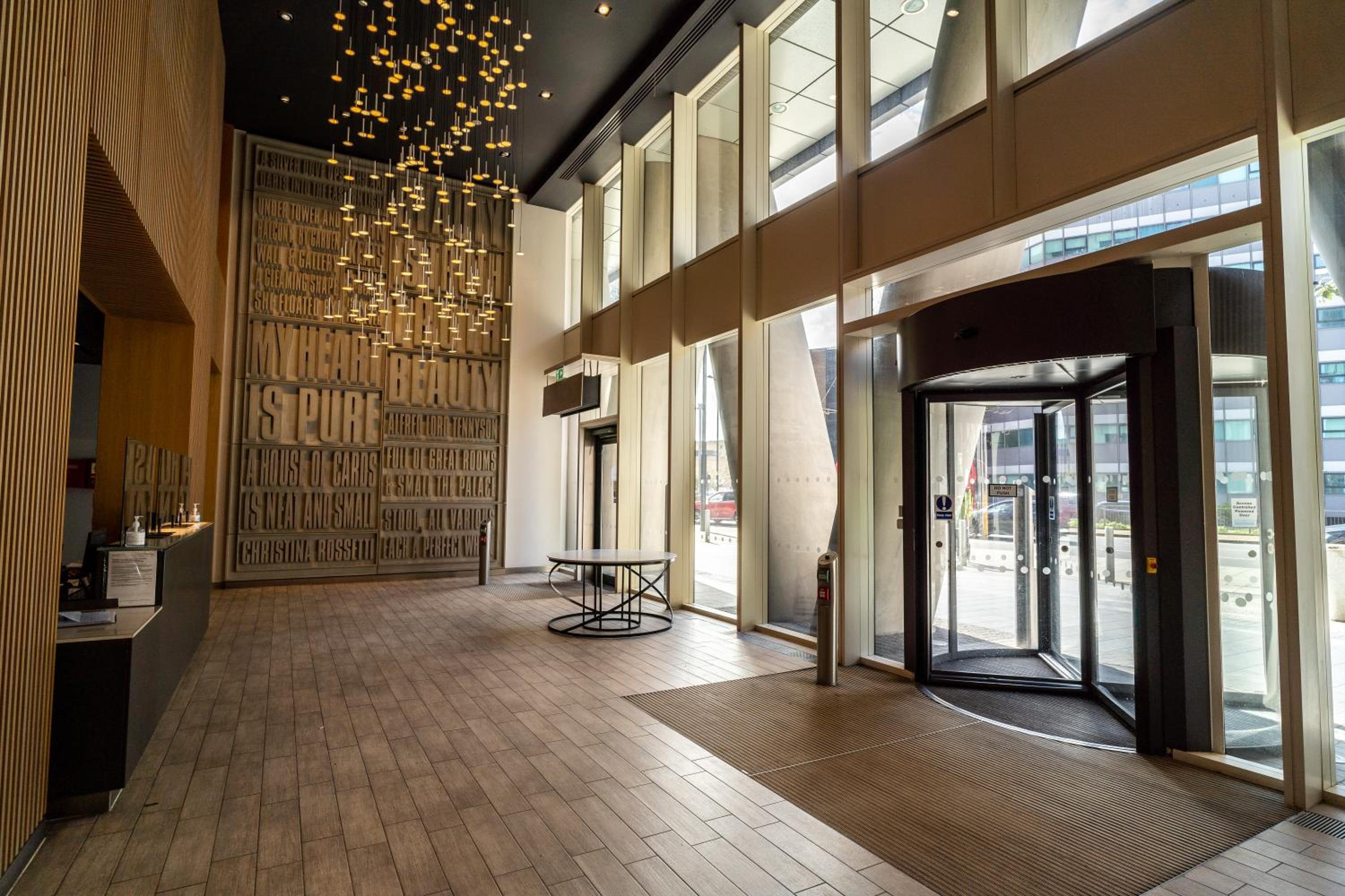 recepcion & lobby