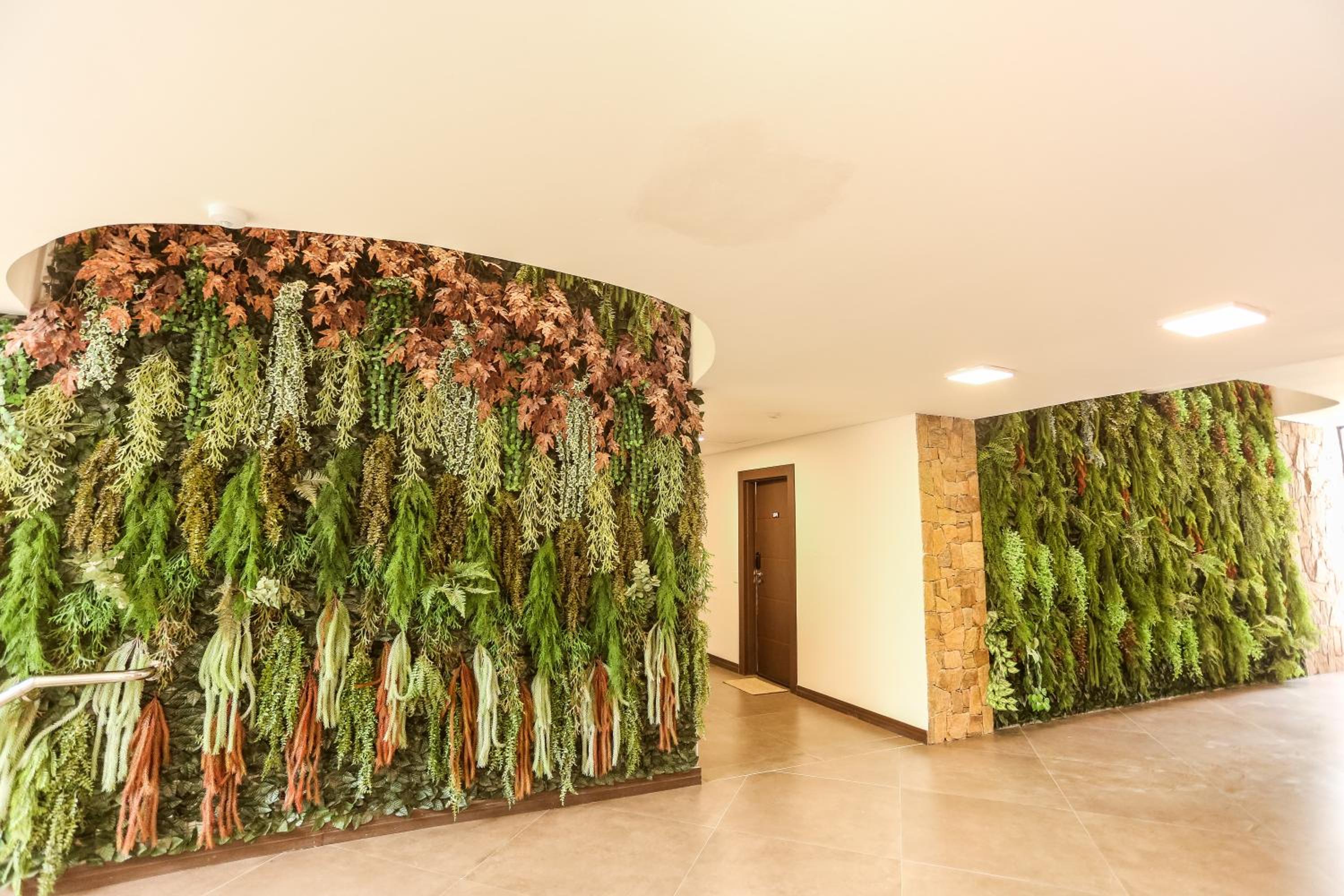 Star Green 211 - Triplex com linda vista e ótima localização