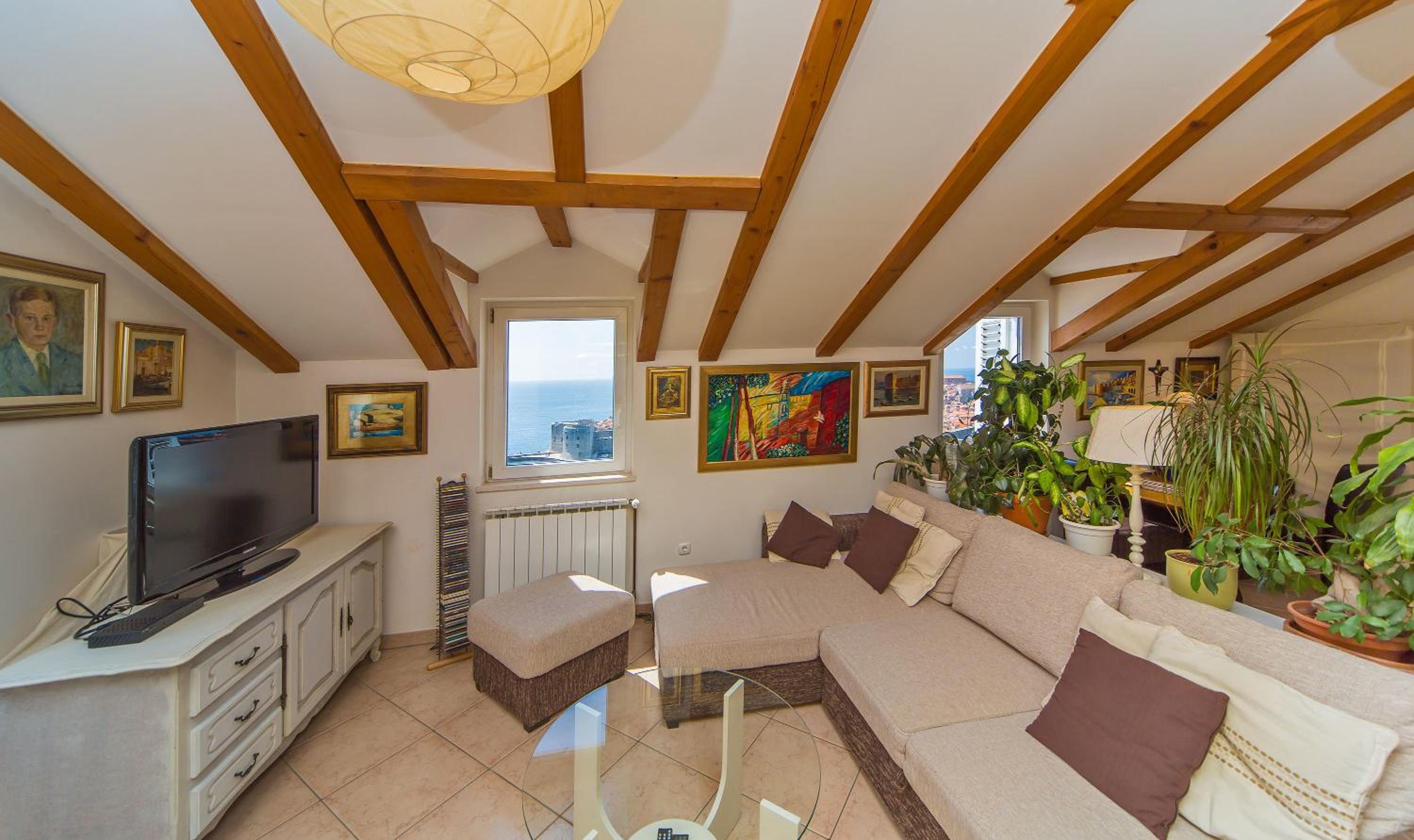 Apartment Varina