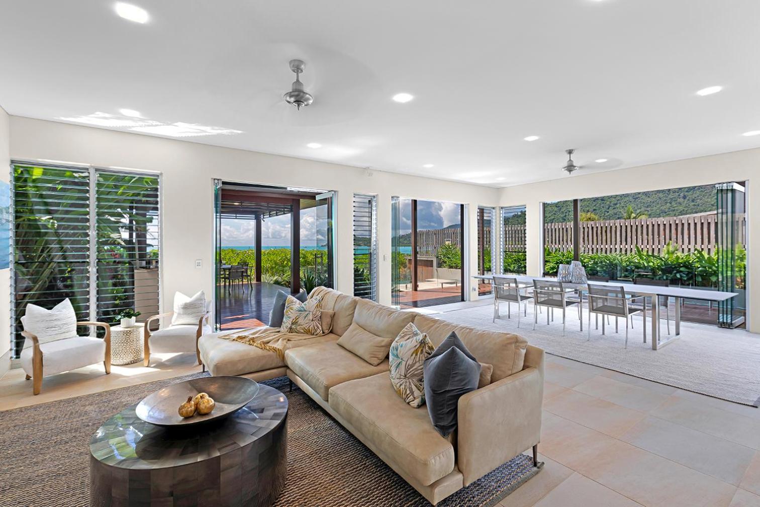 Anusara - Airlie Beach