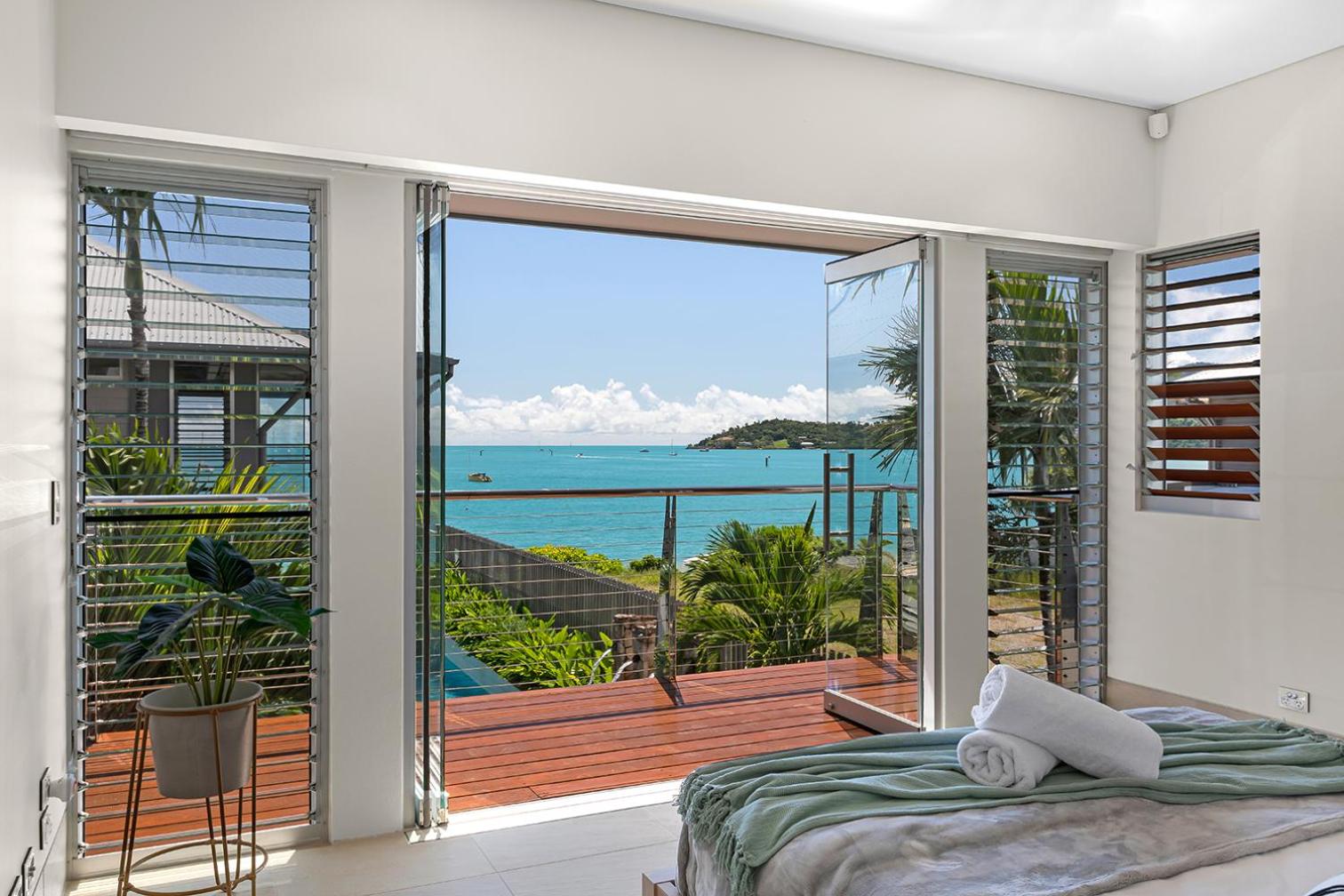 Anusara - Airlie Beach