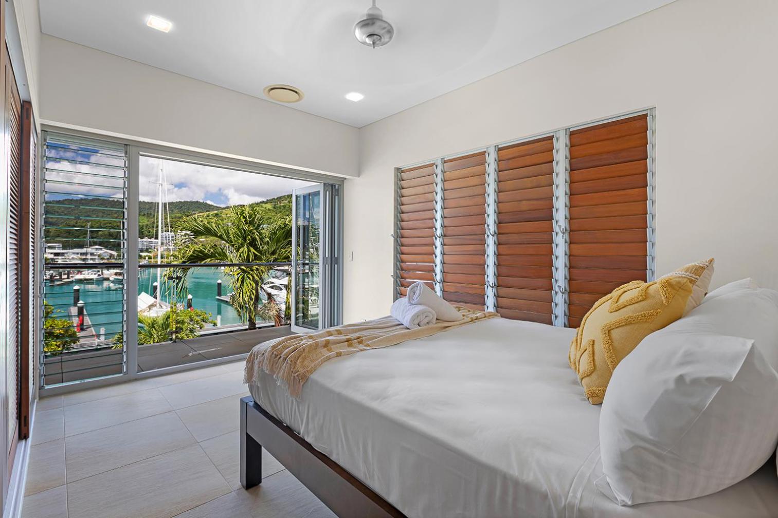 Anusara - Airlie Beach