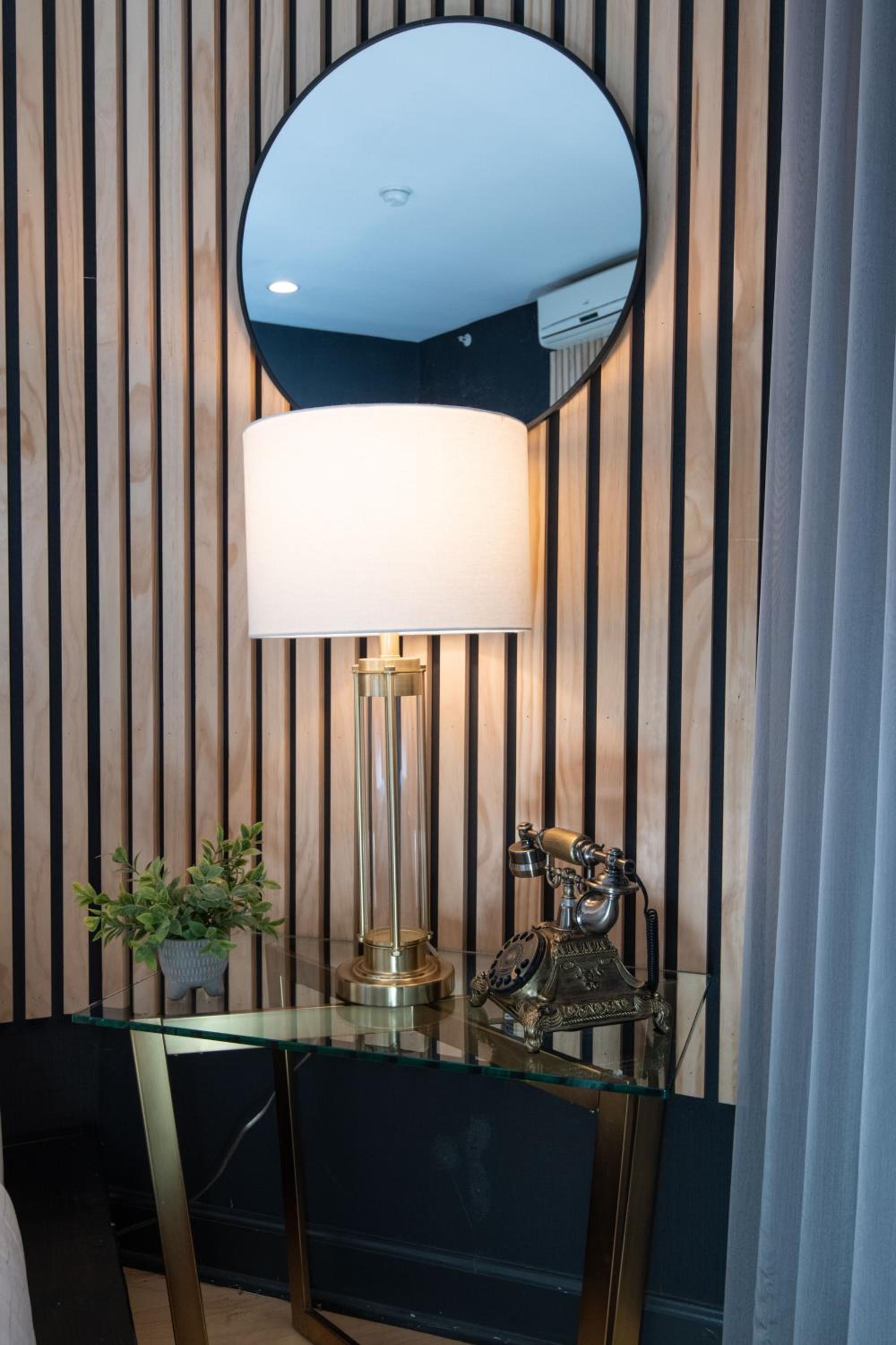 Los Angeles Vacations - Audemar Boutique Hotel and Apartment Homes - Property Image 14