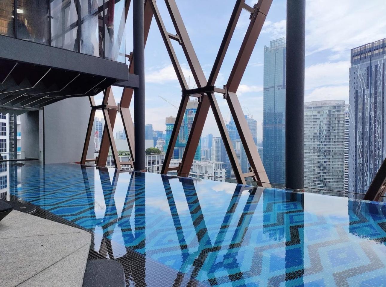 Scarletz Suites KLCC Twin Tower by Purple Orchid