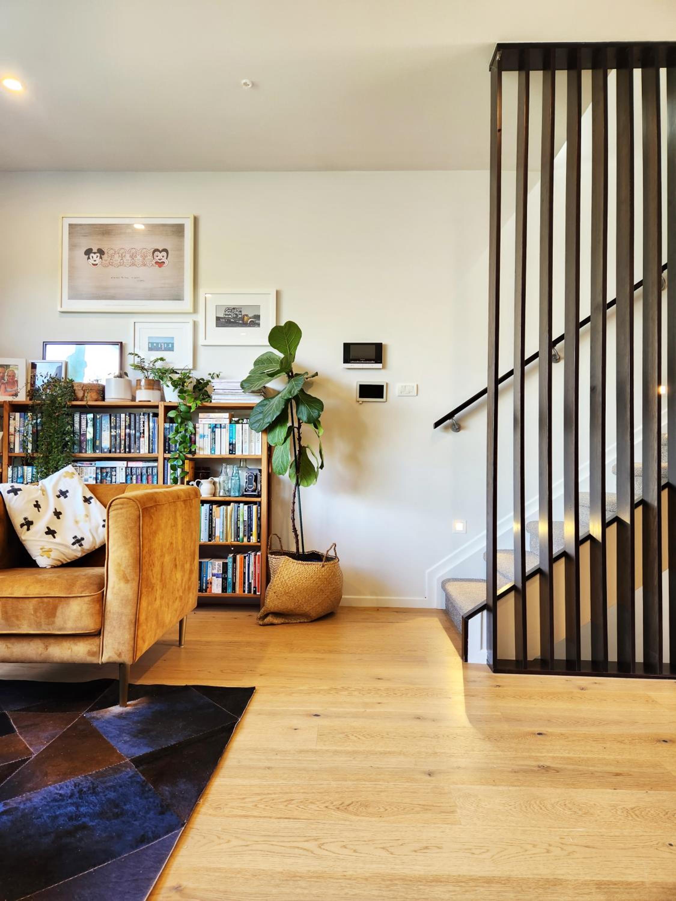 Cosy Luxury City Fringe view 2