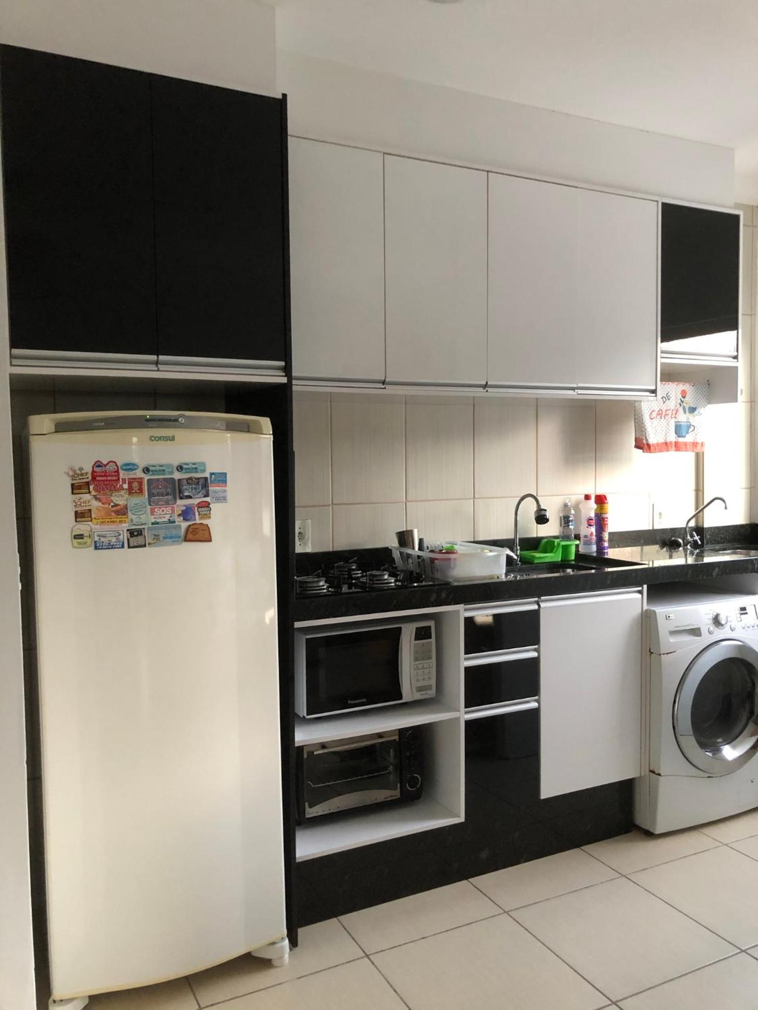 Apto 2 dorm com garagem