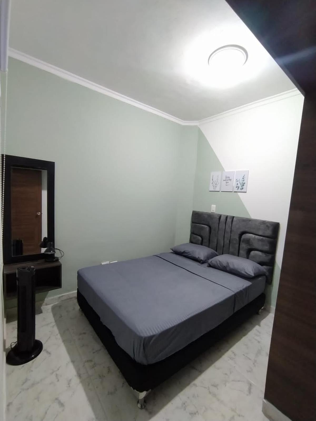 Apartamento turístico Medellín Laureles, By Family Rooms
