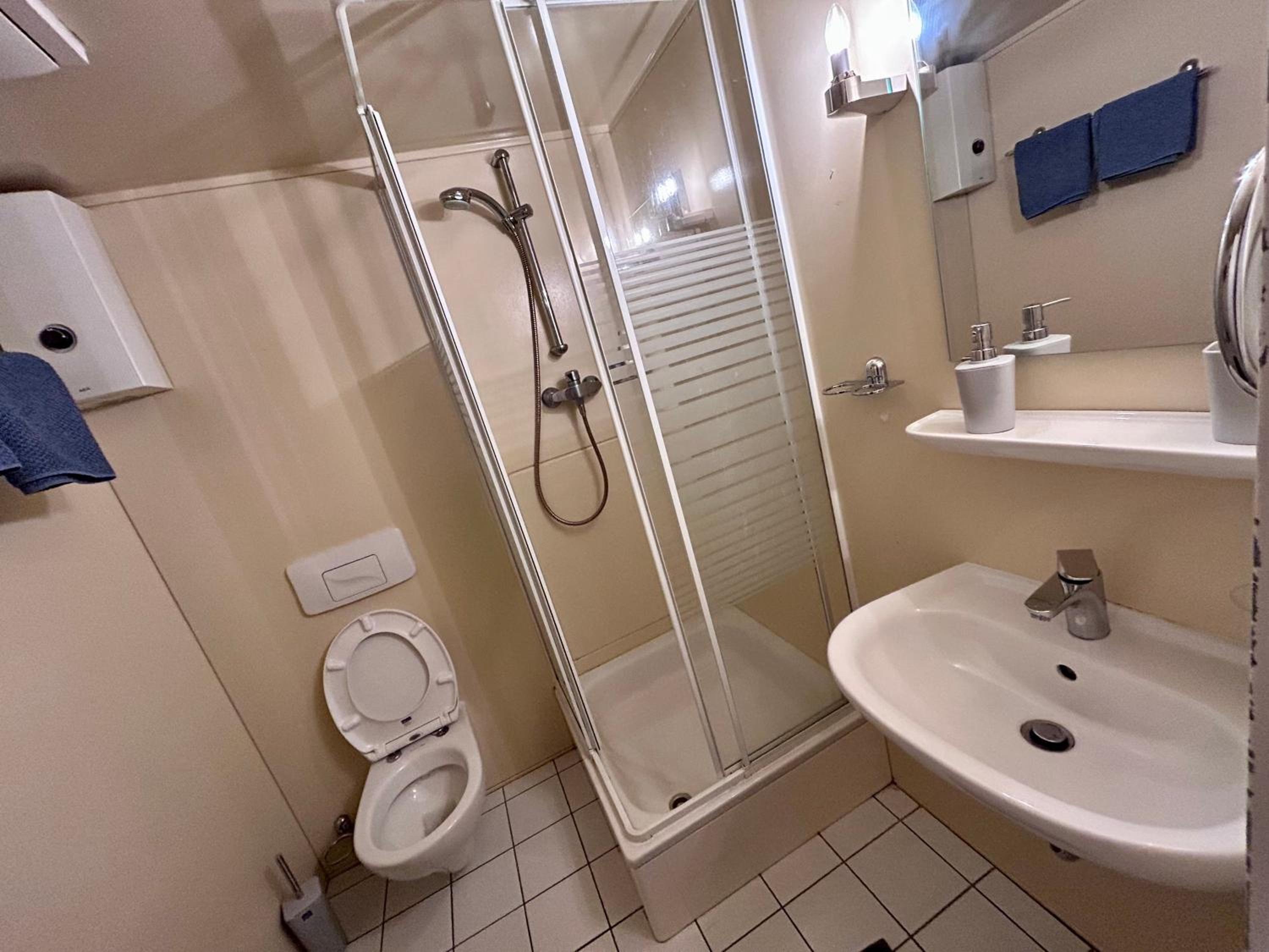 Piano Apartment in Halle Center - Netflix - Free WiFi 1