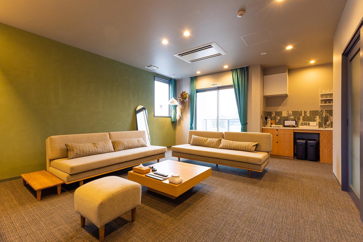 hotel room