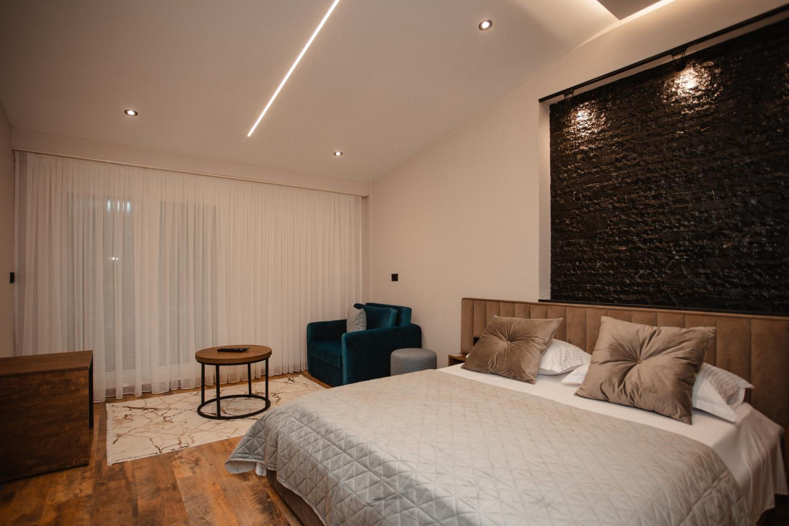 Centropolis Apartments