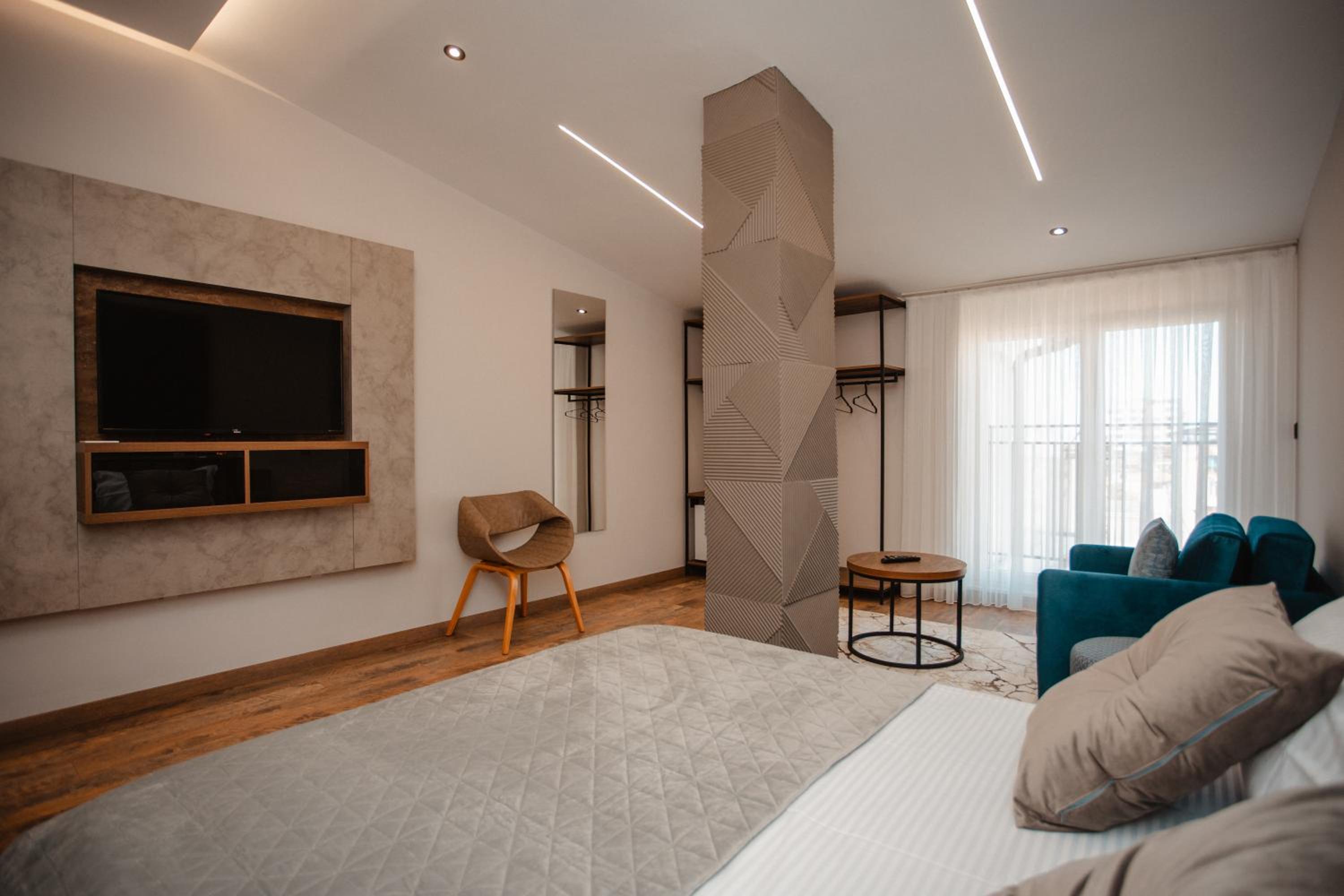 Centropolis Apartments