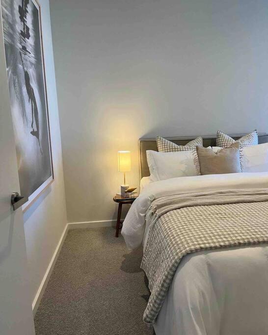 Hamptons @ Moana - beachfront 3 bed apartment