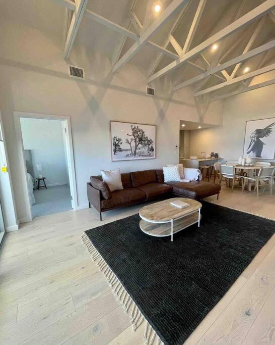 Hamptons @ Moana - beachfront 3 bed apartment