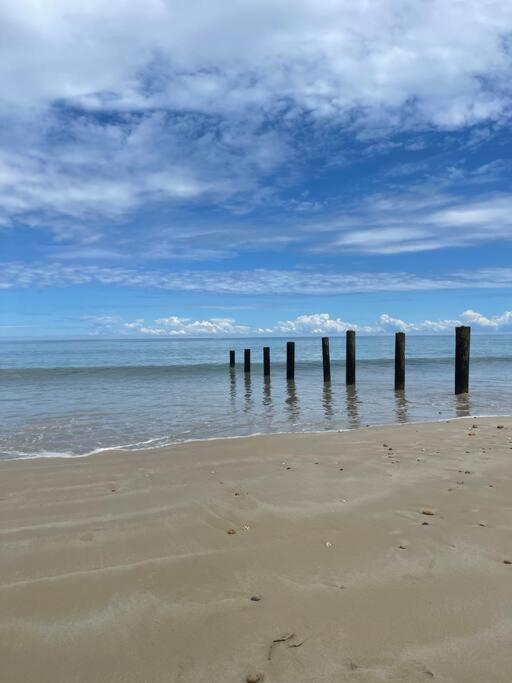 Hamptons @ Moana - beachfront 3 bed apartment