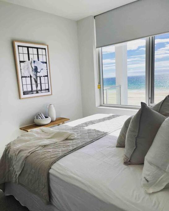 Hamptons @ Moana - beachfront 3 bed apartment