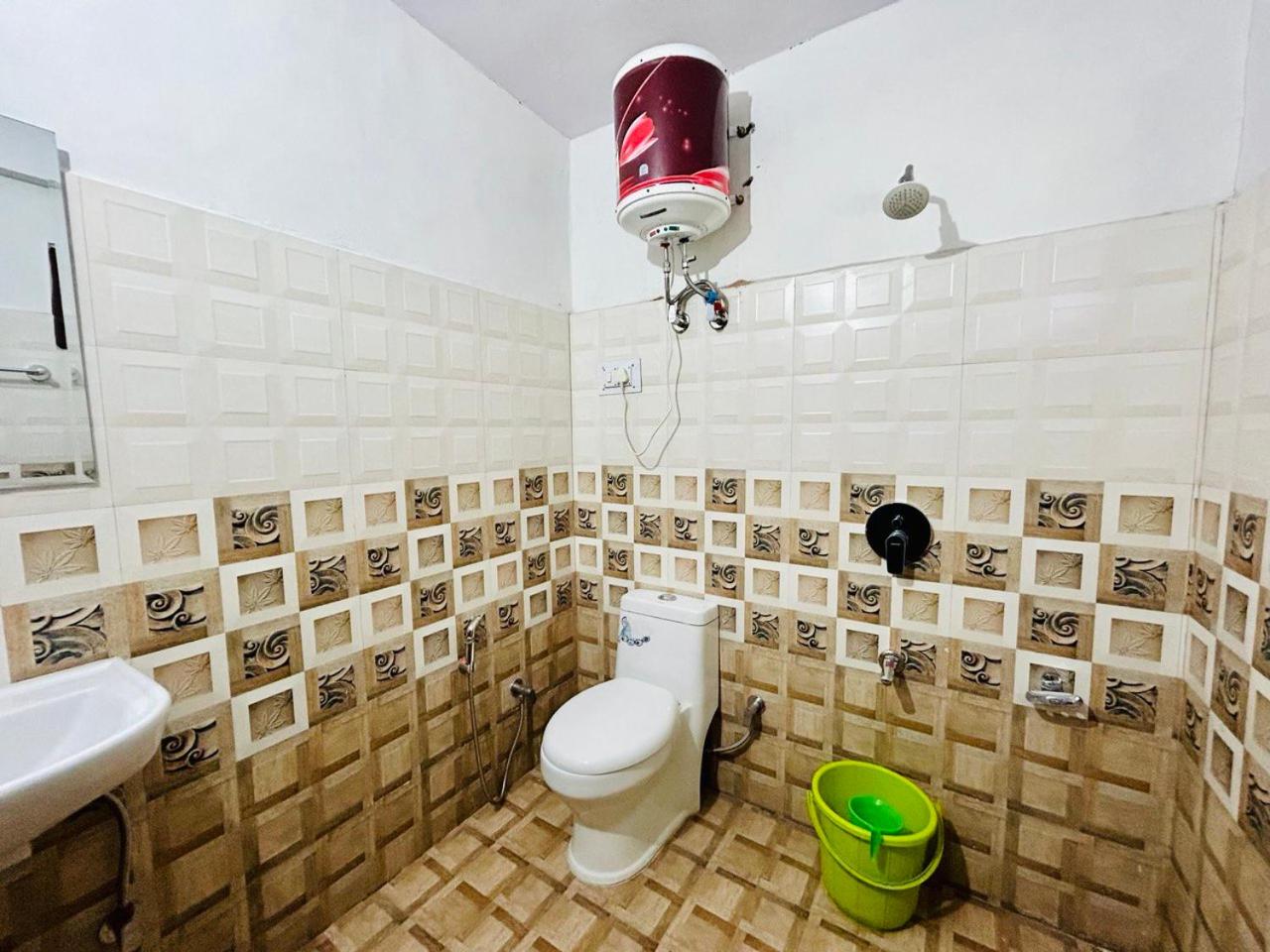 Photo 16