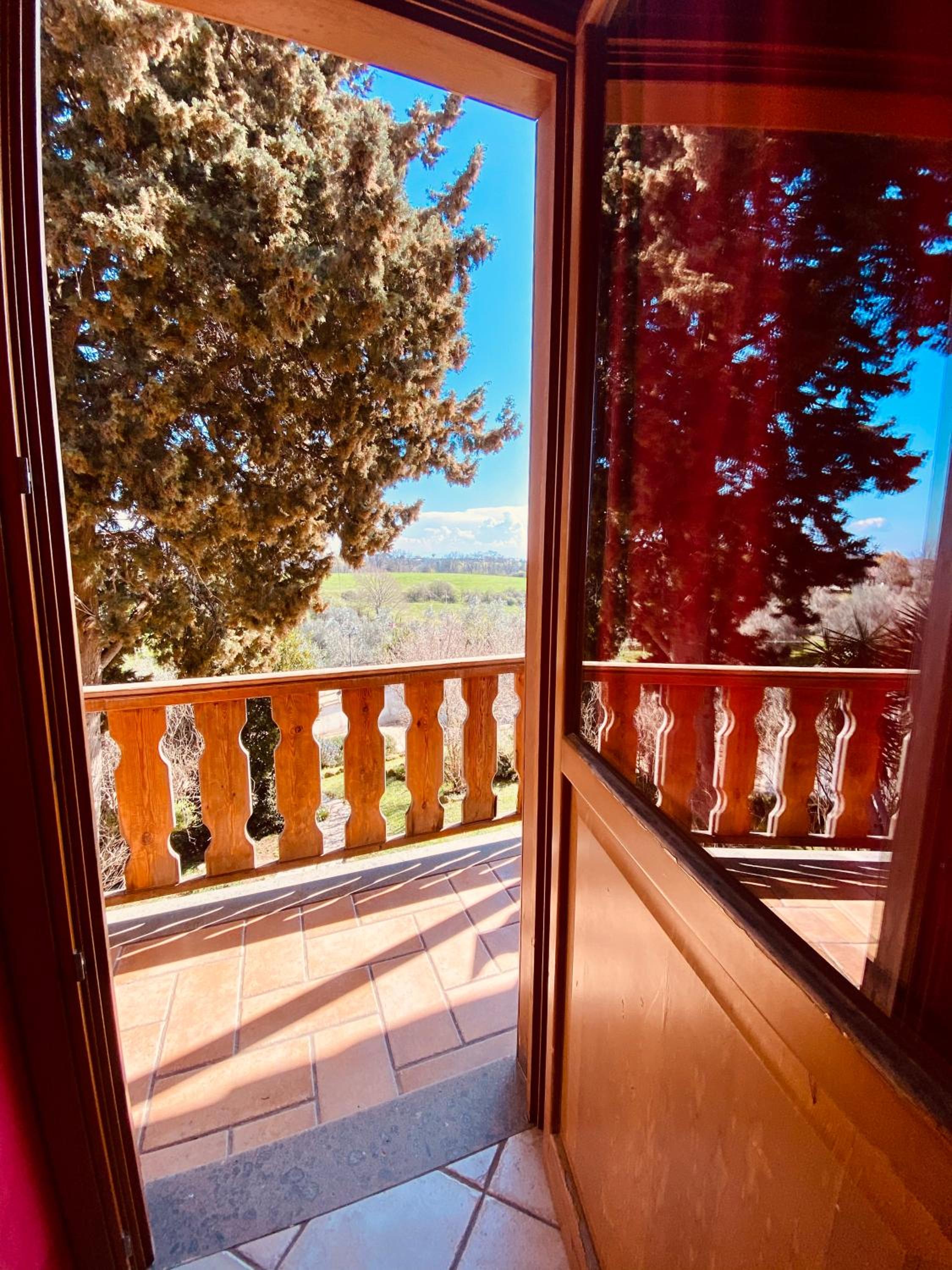 Poggio dei cavalieri view 5