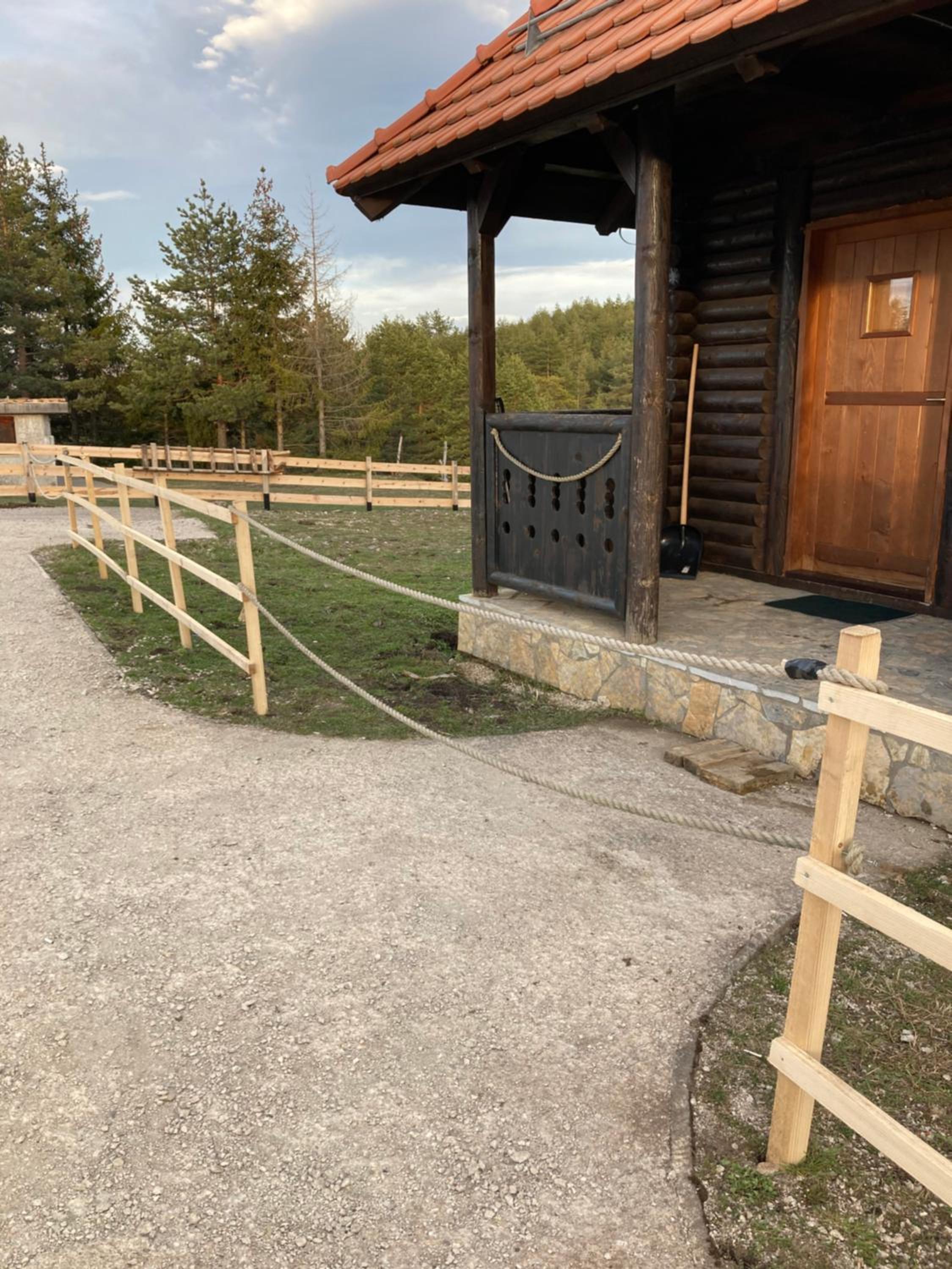 Kuca za odmor TORNIK Zlatibor view 5