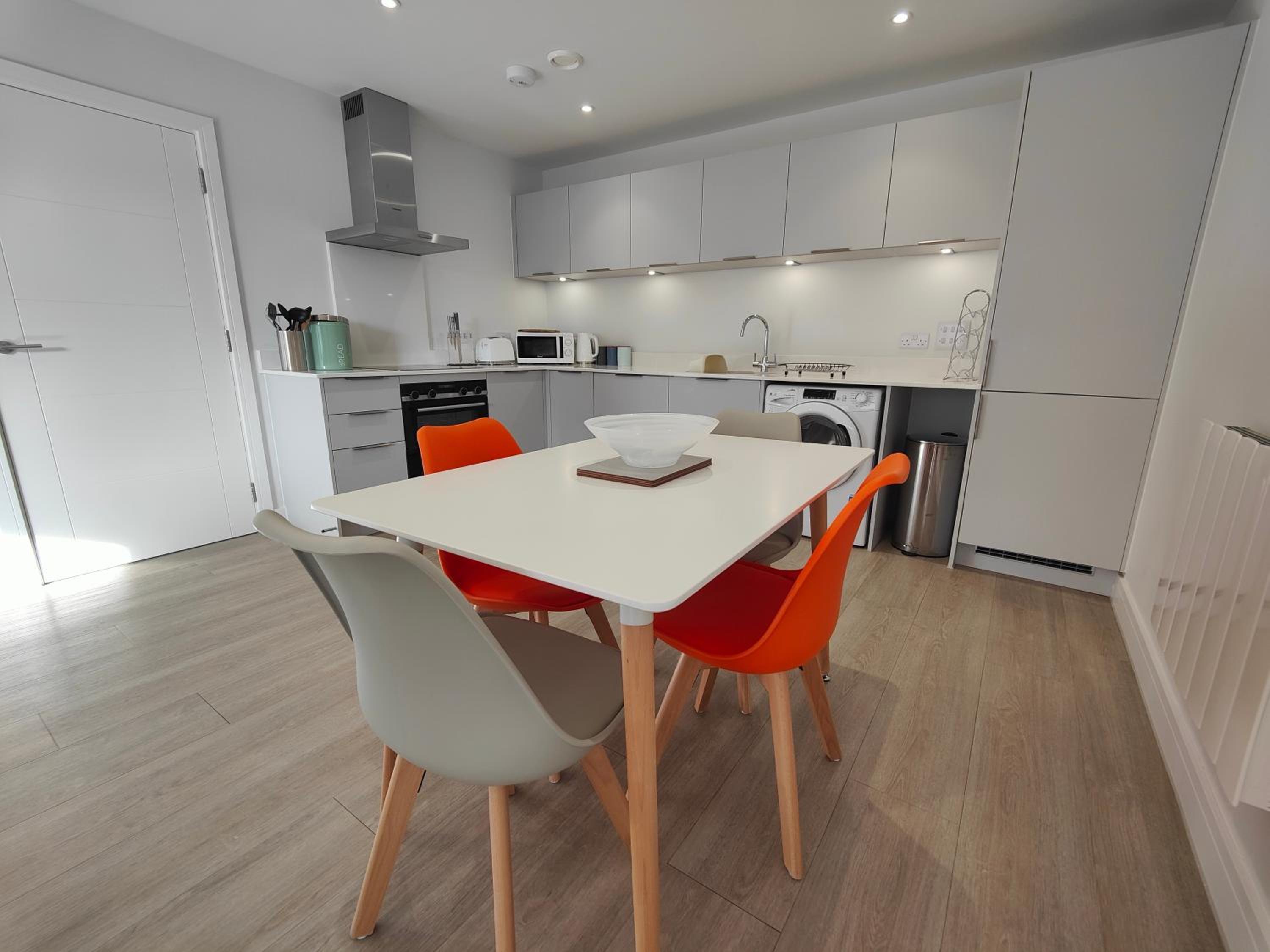 8 Putsborough - Luxury Apartment at Byron Woolacombe, only 4 minute walk to Woolacombe Beach! view 2