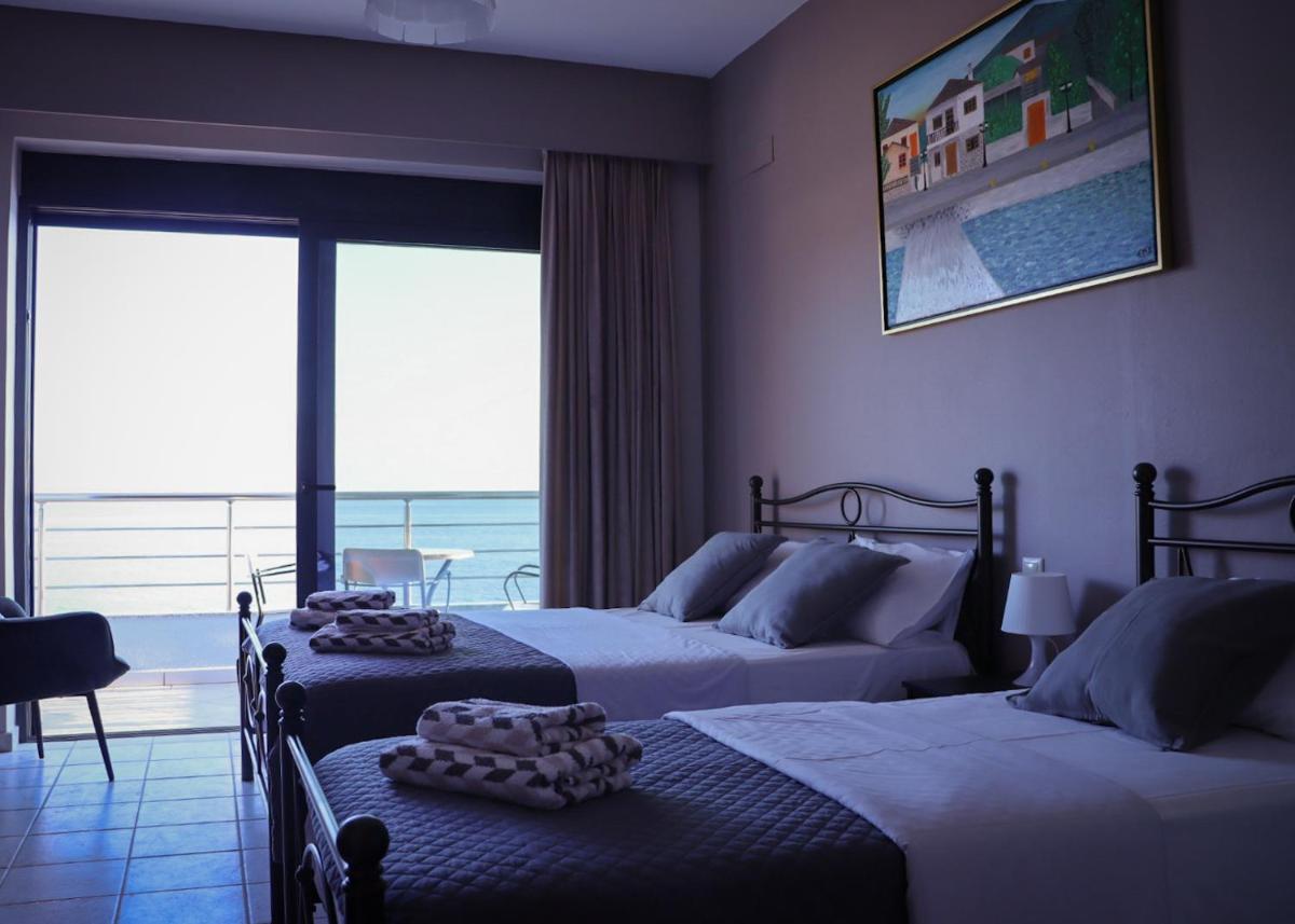 Anel Rooms