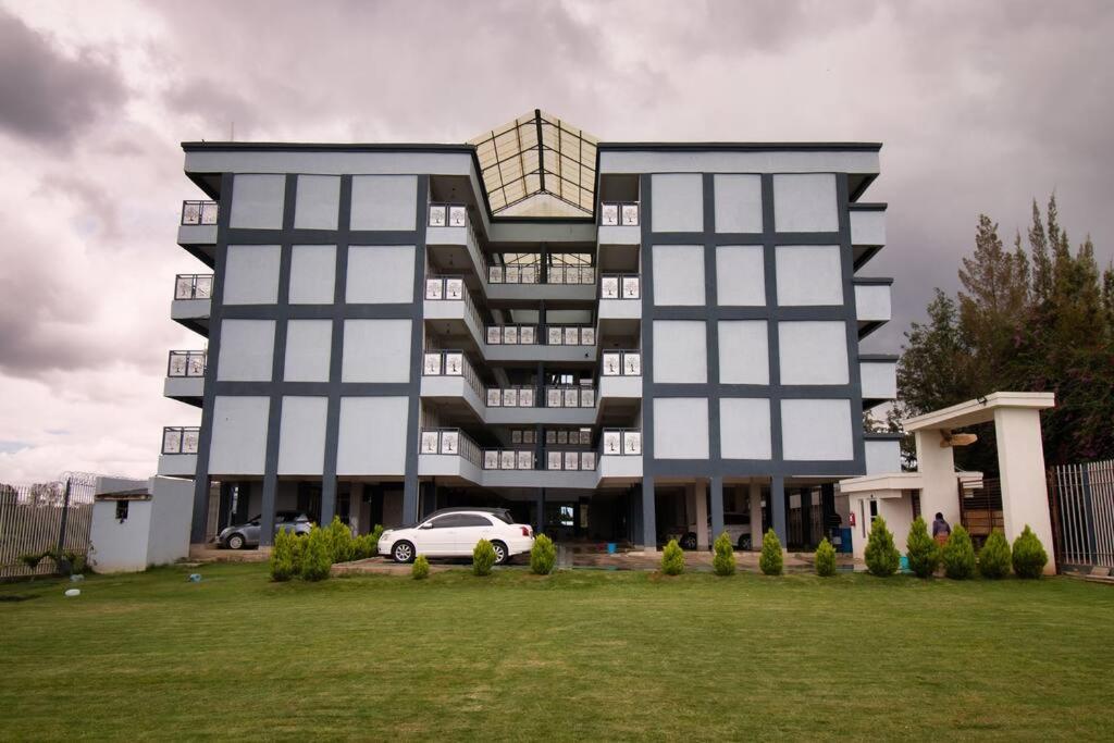 Levi's 1 Bedroom Apartment California Plaza Nanyuki