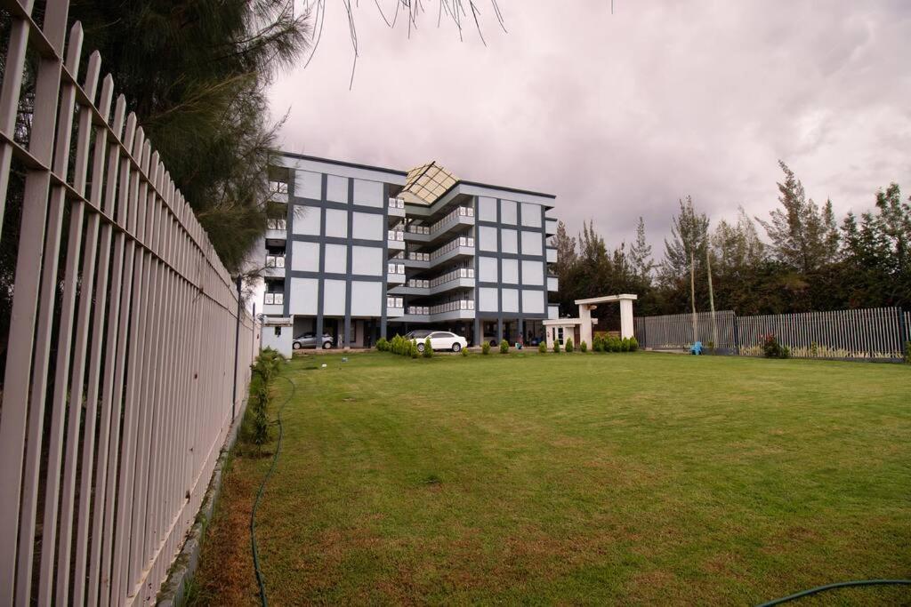 Levi's 1 Bedroom Apartment California Plaza Nanyuki