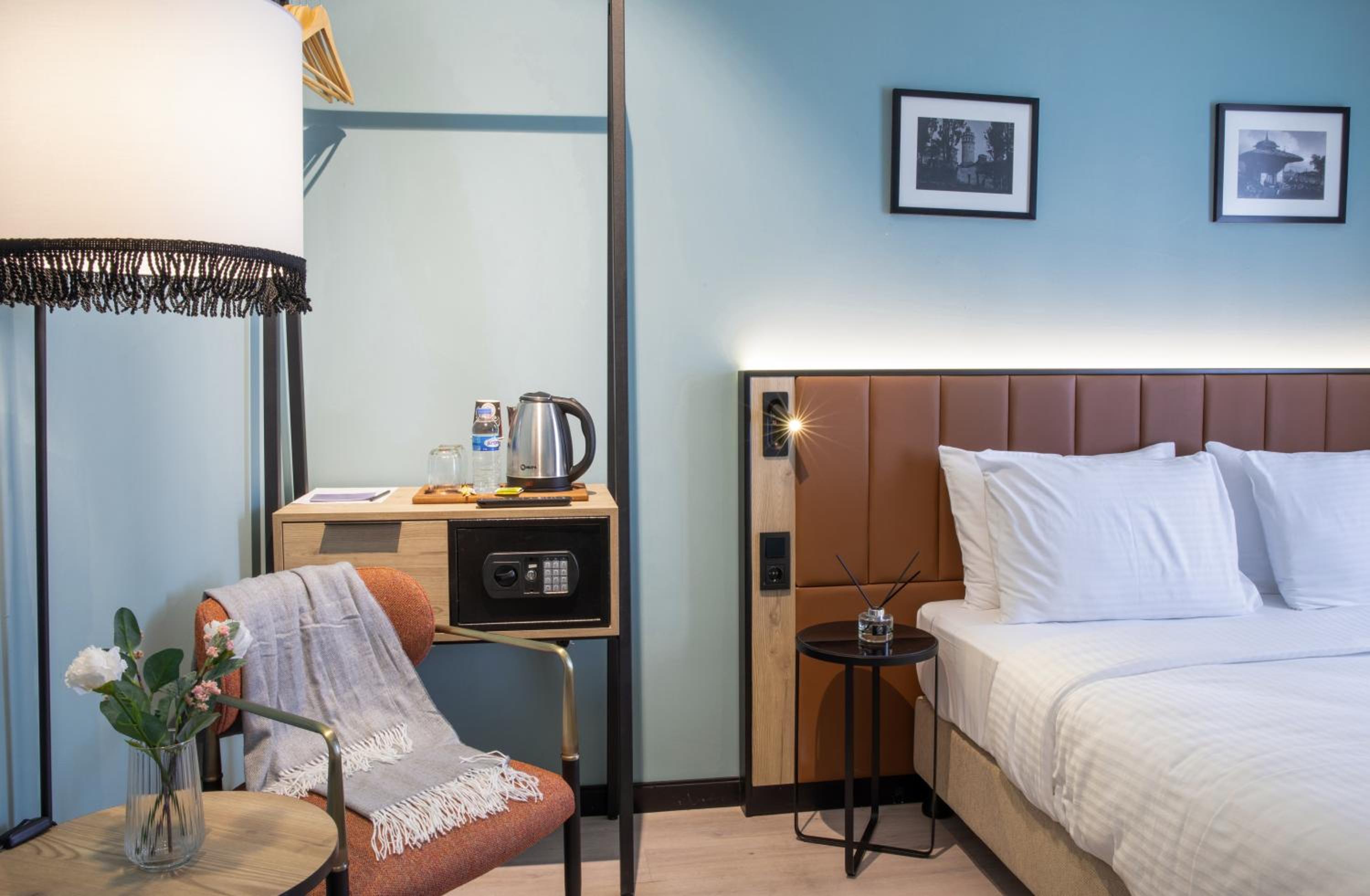 EA Exclusive Otel - Image 18