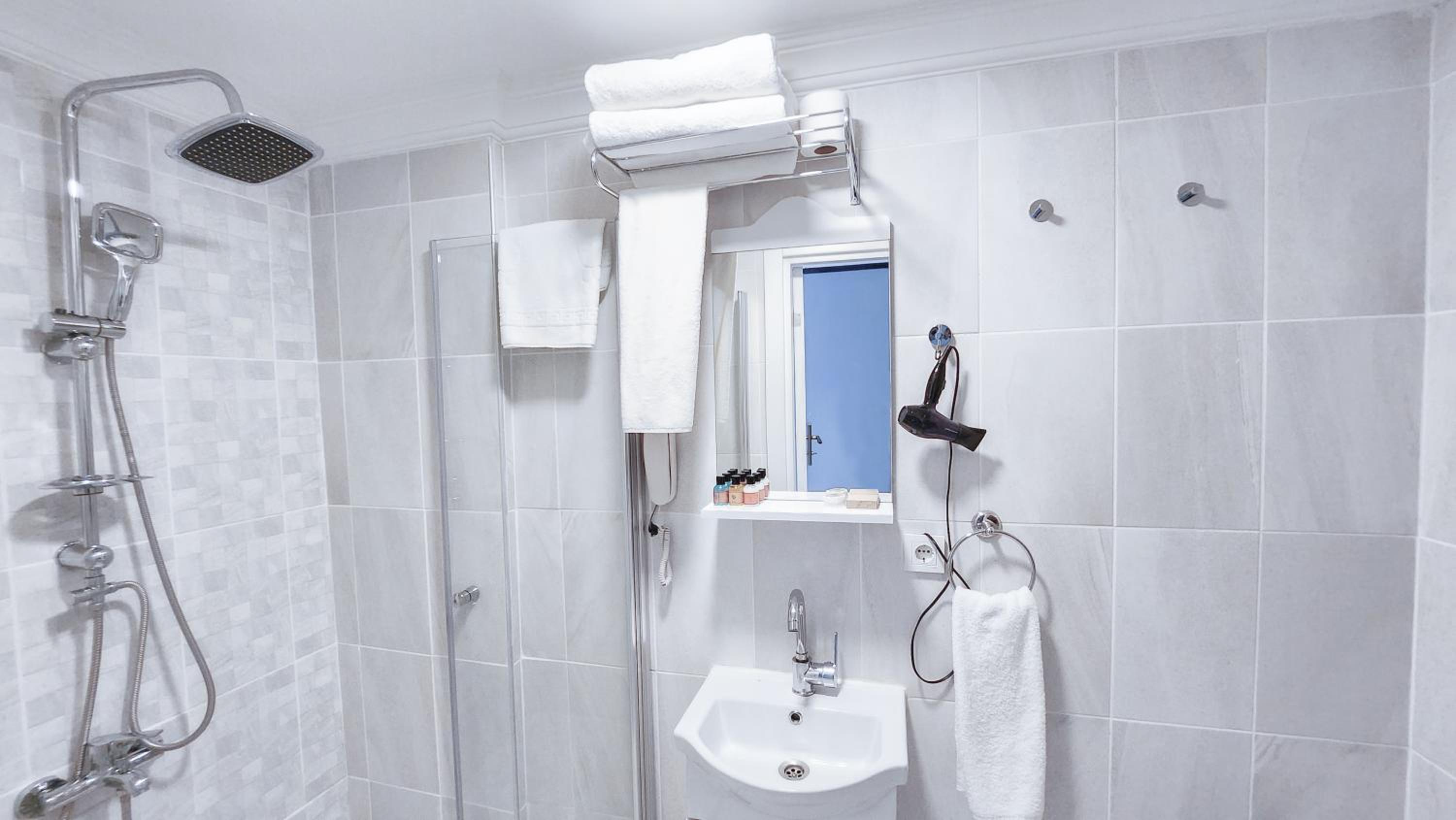 EA Exclusive Otel - Image 5