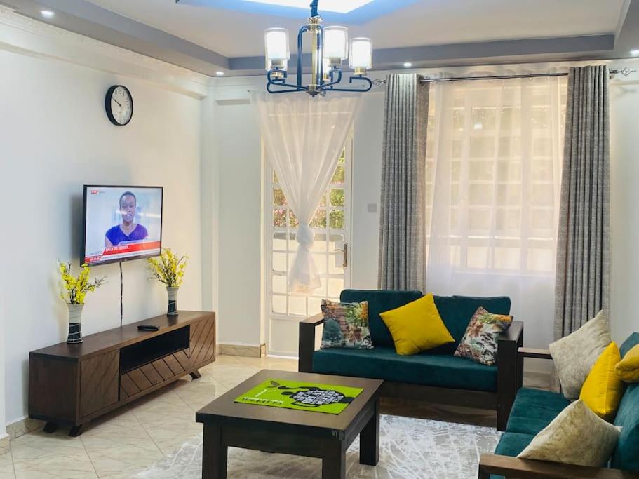 Arabel's Place 1 Bedroom California Plaza Nanyuki view 3