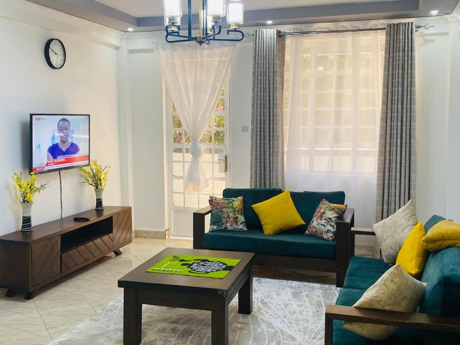 Arabel's Place 1 Bedroom California Plaza Nanyuki view 2