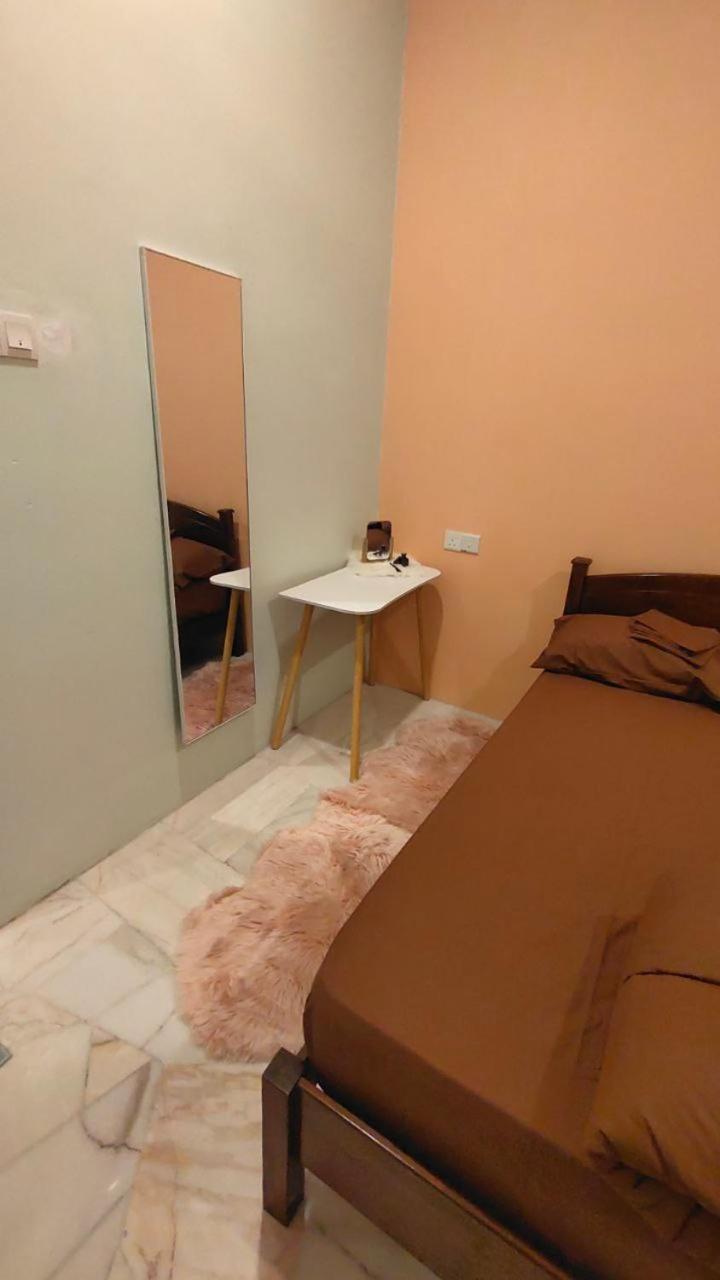 BRICK HOMESTAY