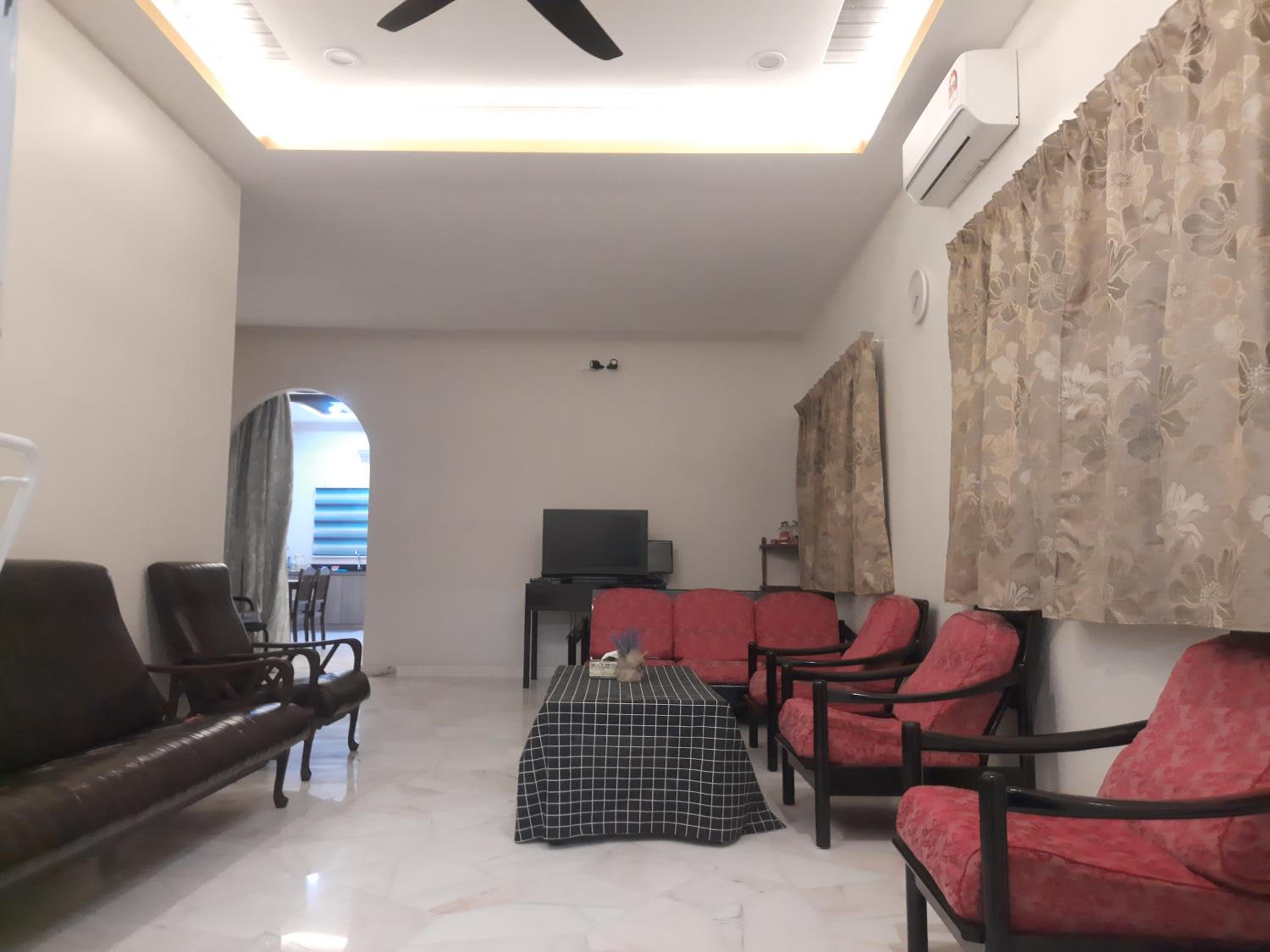 BRICK HOMESTAY
