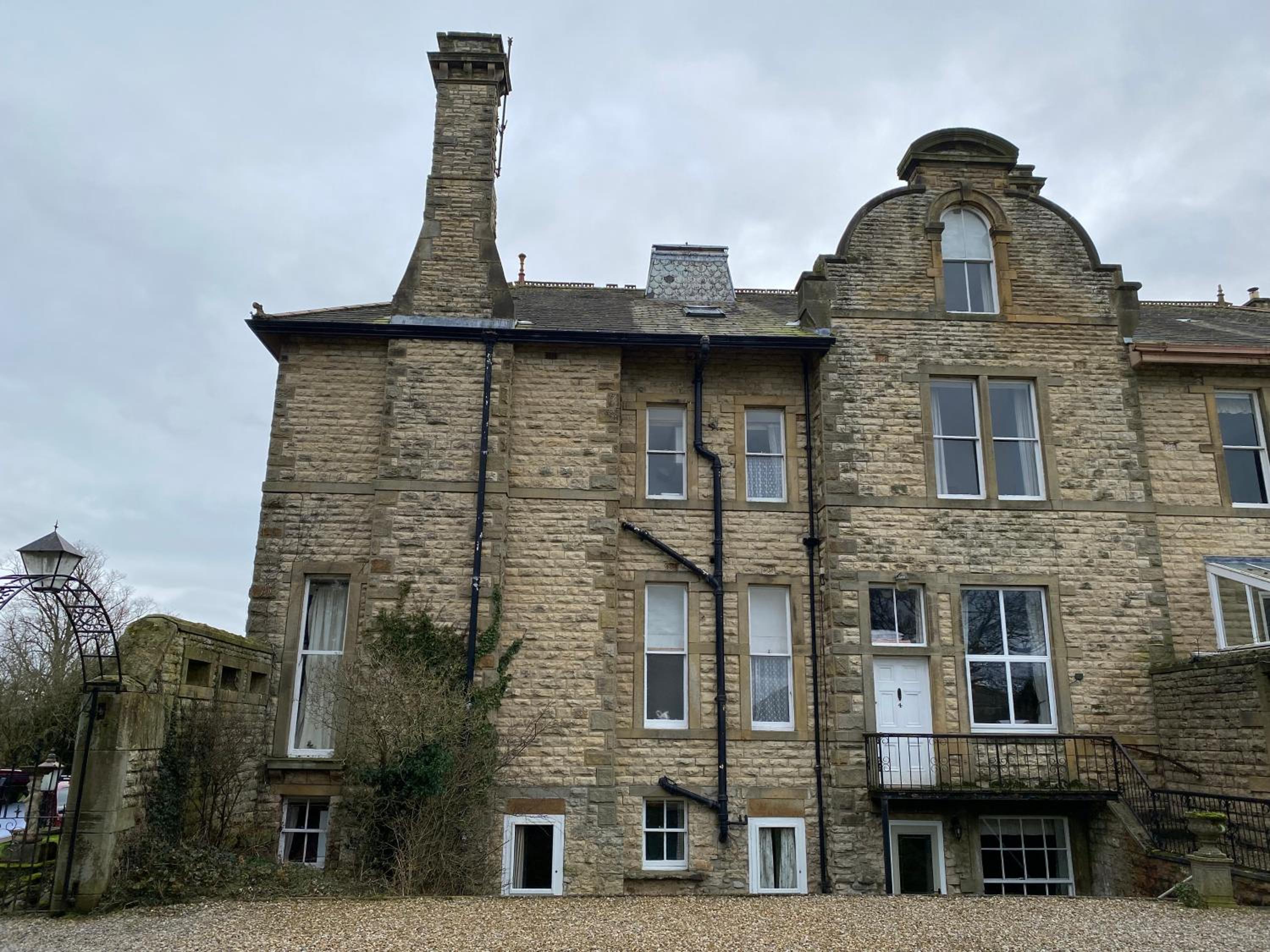 Bellfield Country Suites