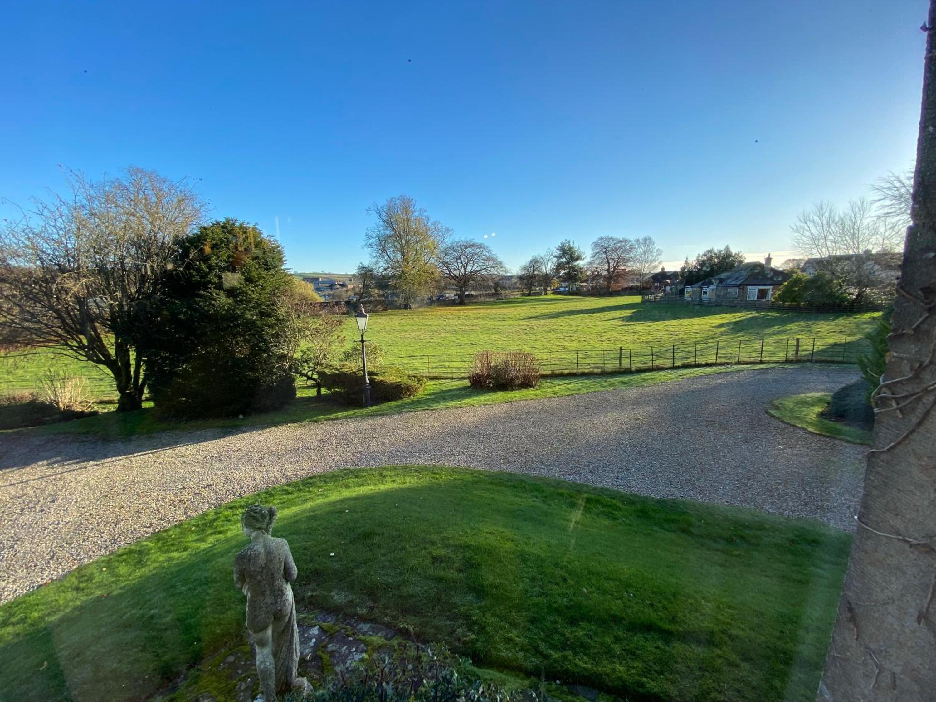 Bellfield Country Suites