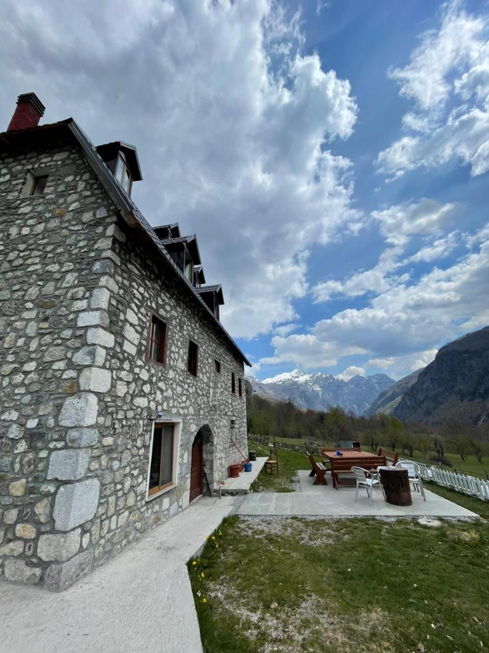 Guest House Rrashkadoli