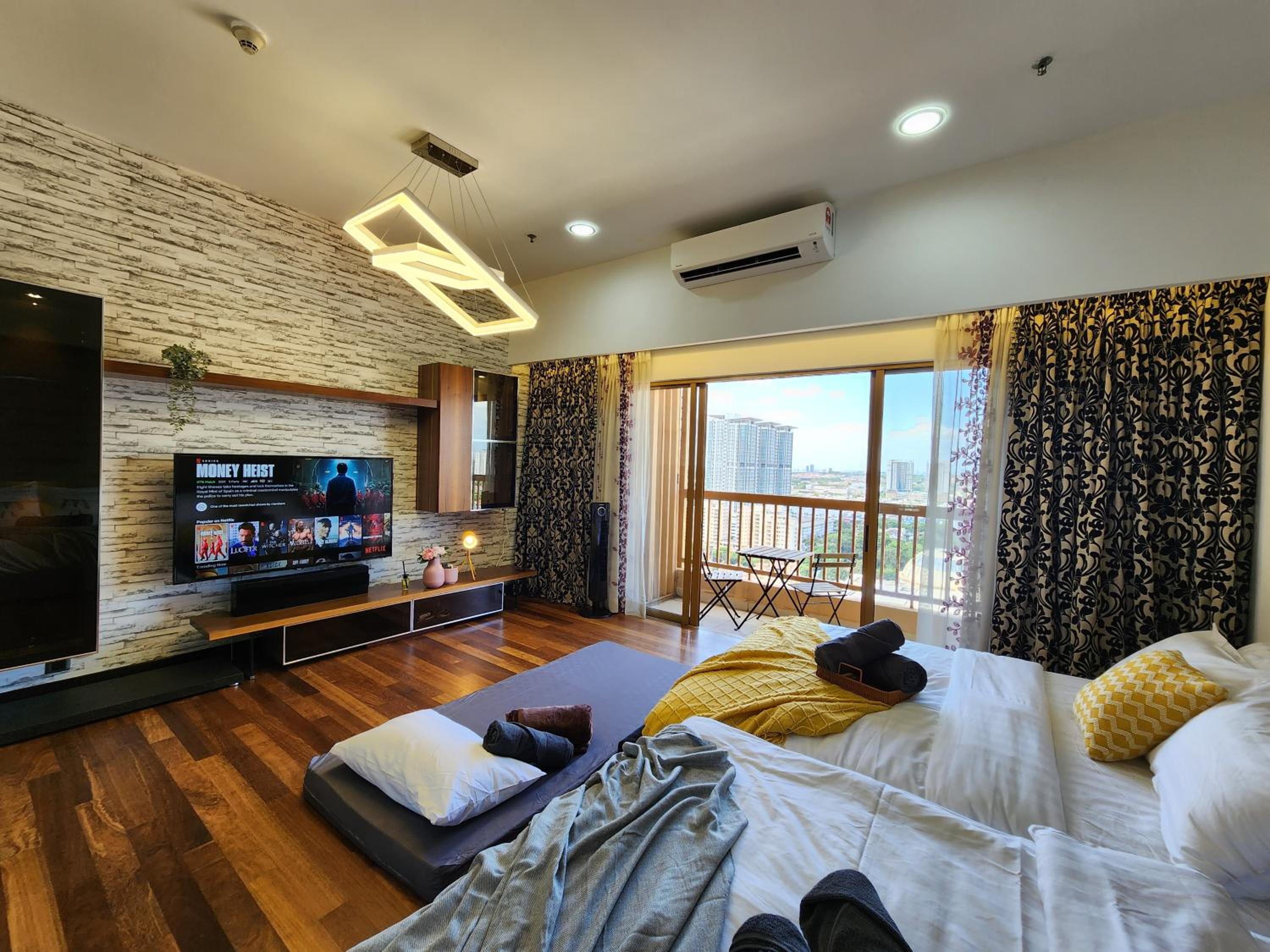 Lagoon View With Balcony 1-5pax Sunway Resort Netflix photo 4