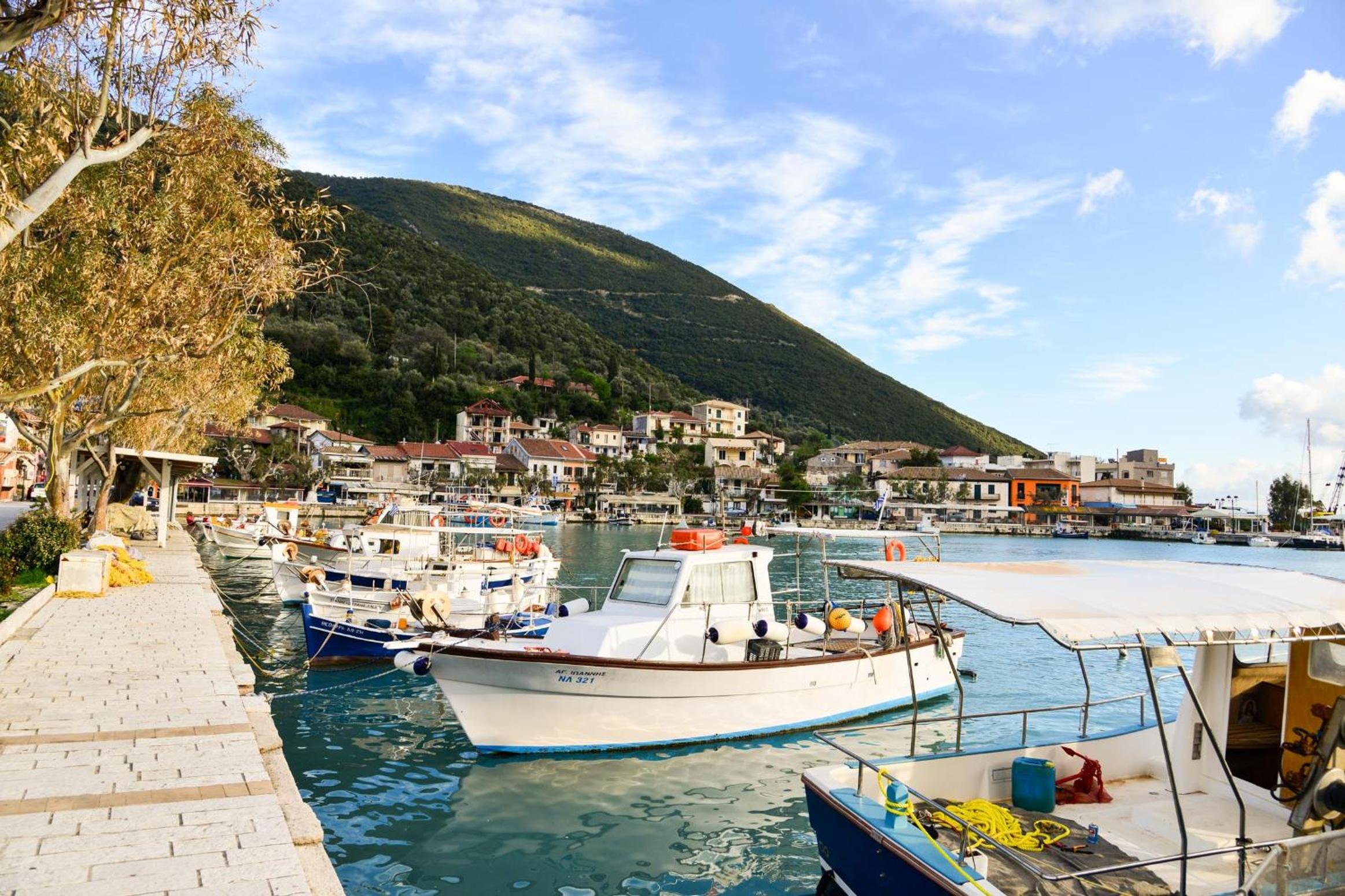 Lefkada house with private yard parking 2