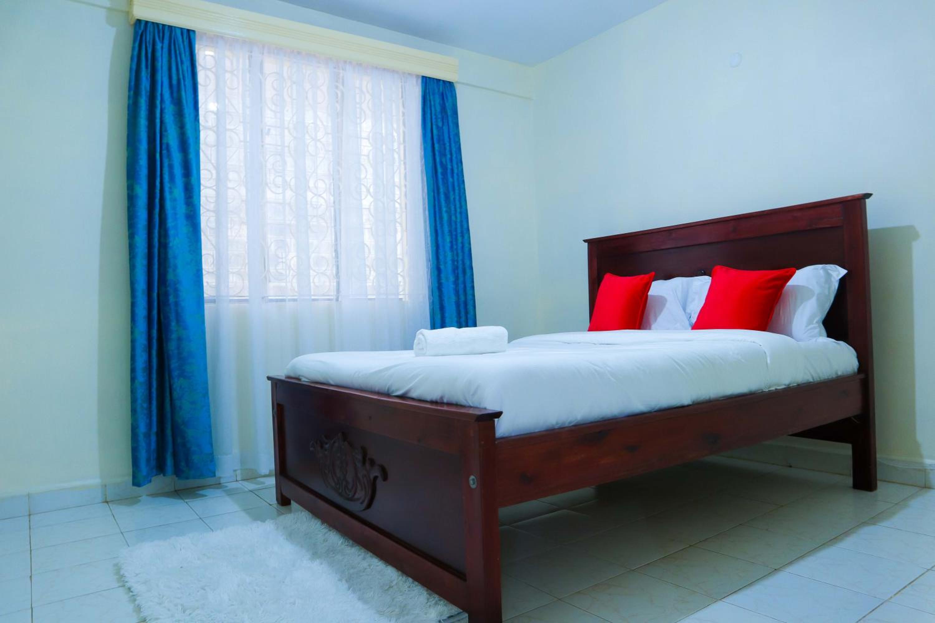 Elim 2 bedroom view 4