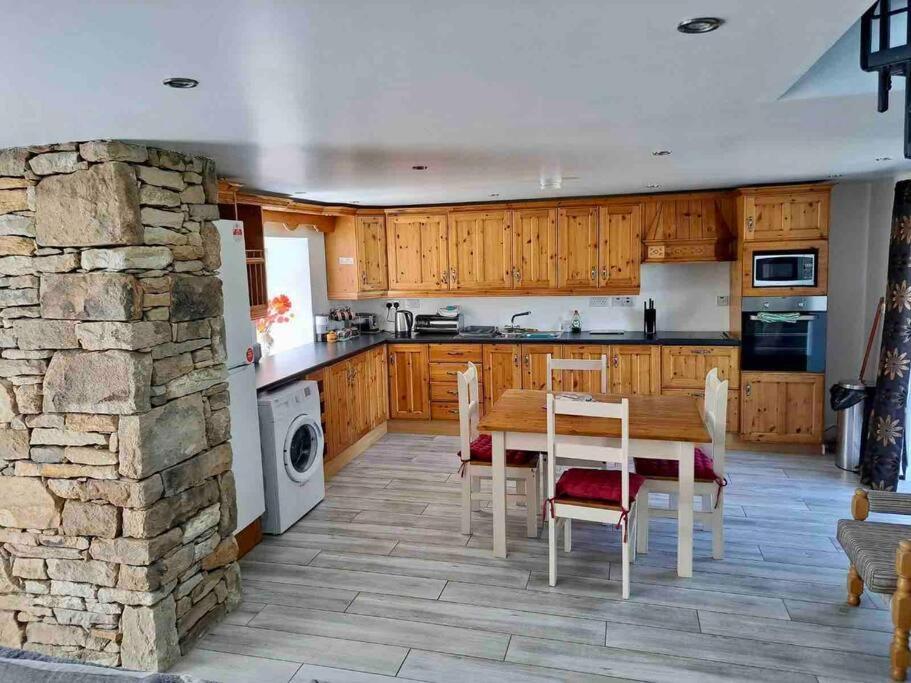 Eanymore Farm Cottage