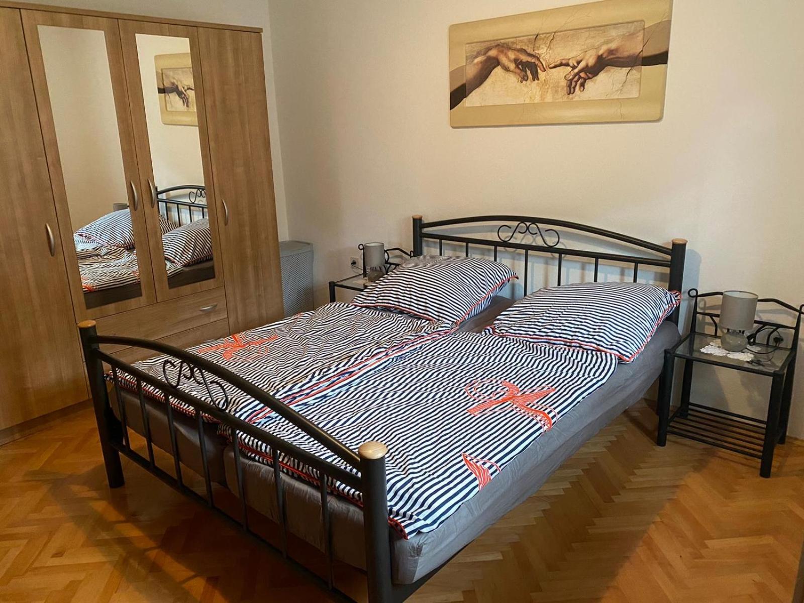 Apartmani Area Doma view 4