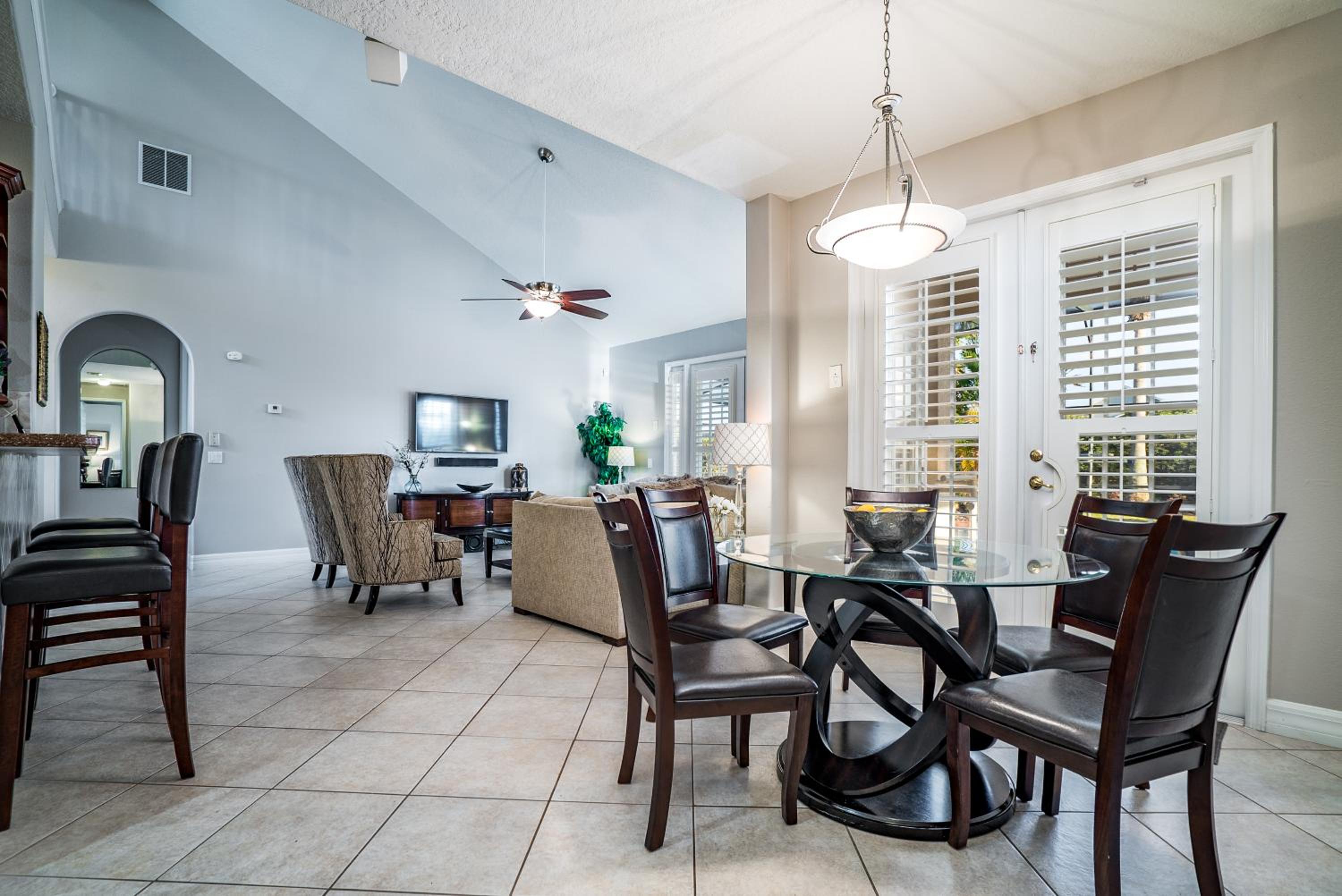 Luxury Villa! Fun in the Sun! Formosa Gardens