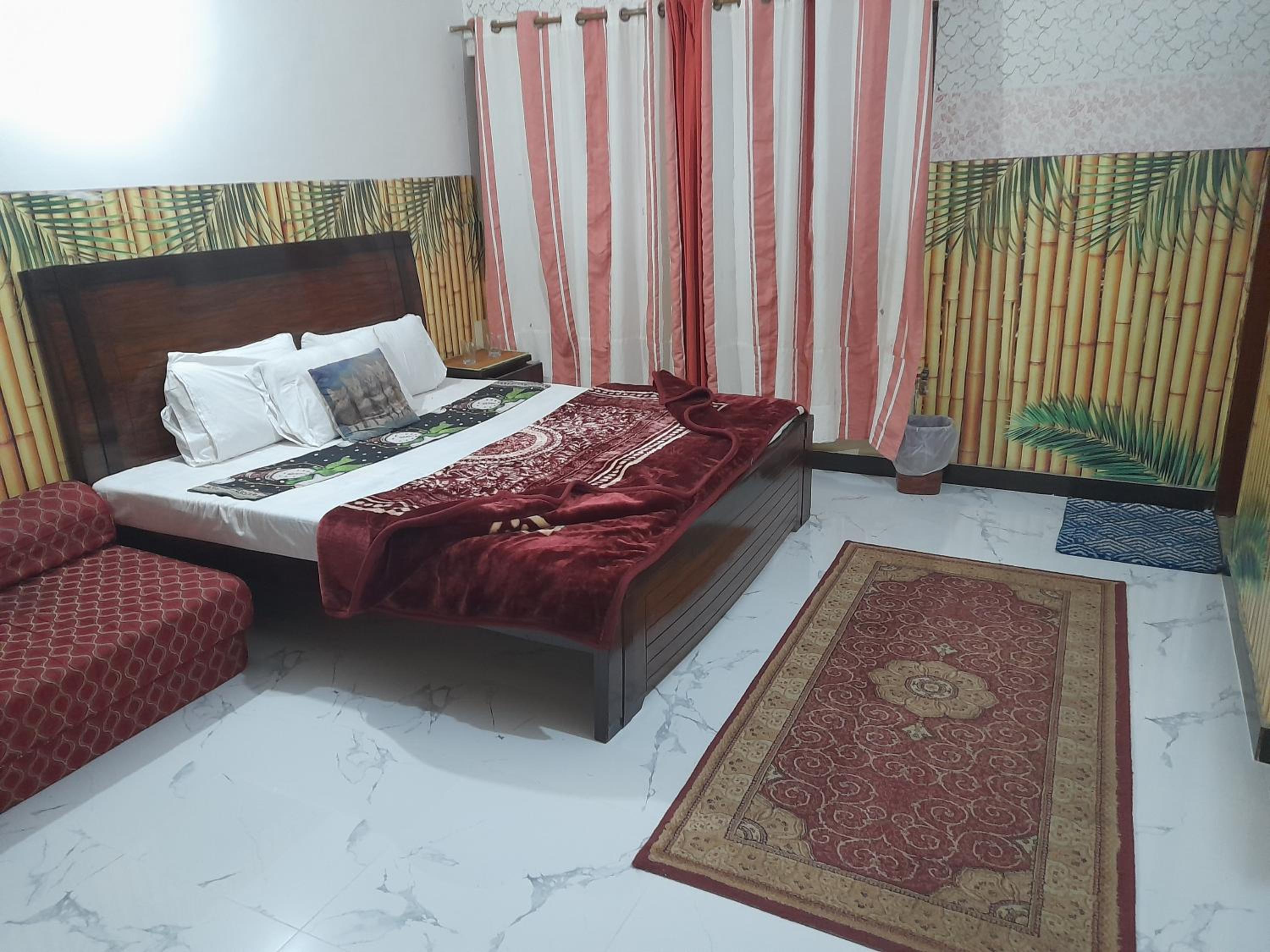 New city lodges guesthouse view 4