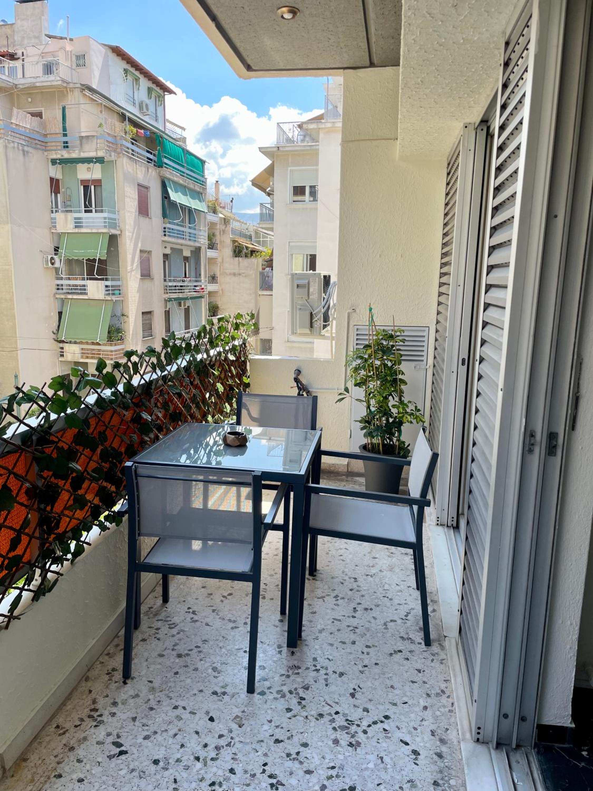 Acropolis Suite greendom