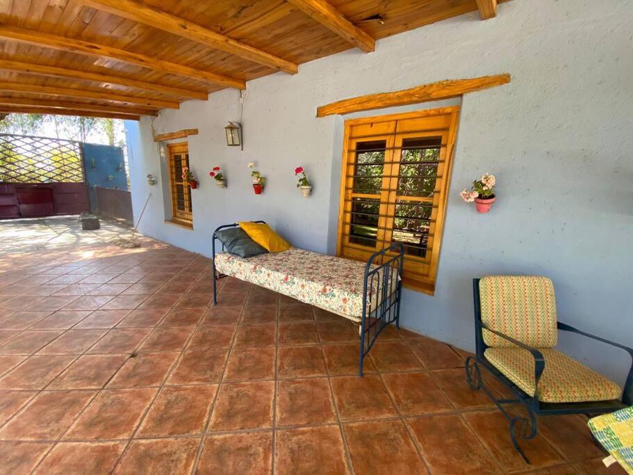 El Rancho Azul, casona antigua con piscina