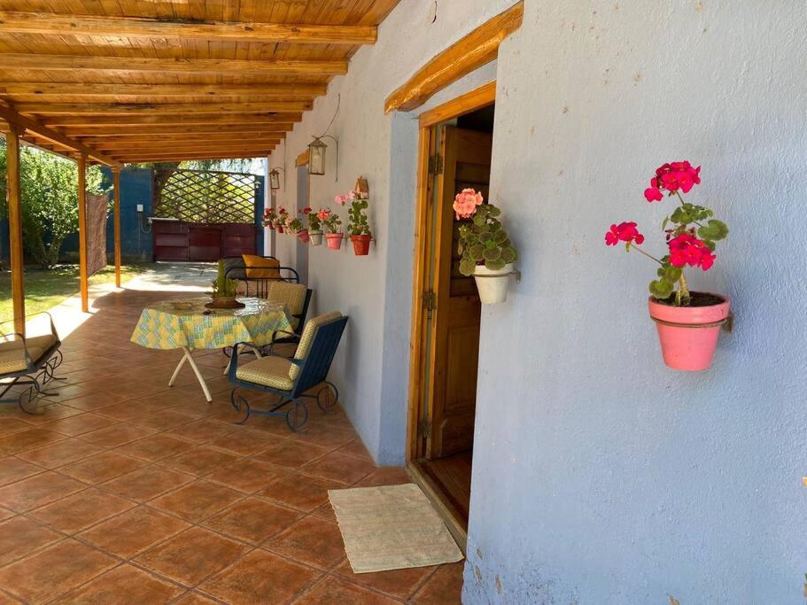 El Rancho Azul, casona antigua con piscina