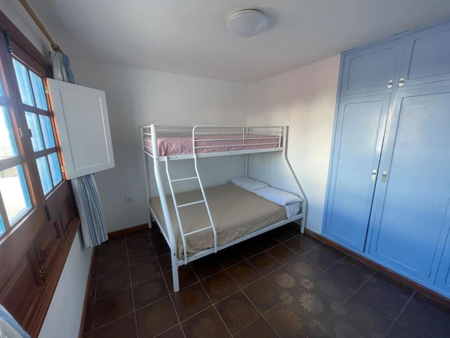 Villa Beachfront Famara