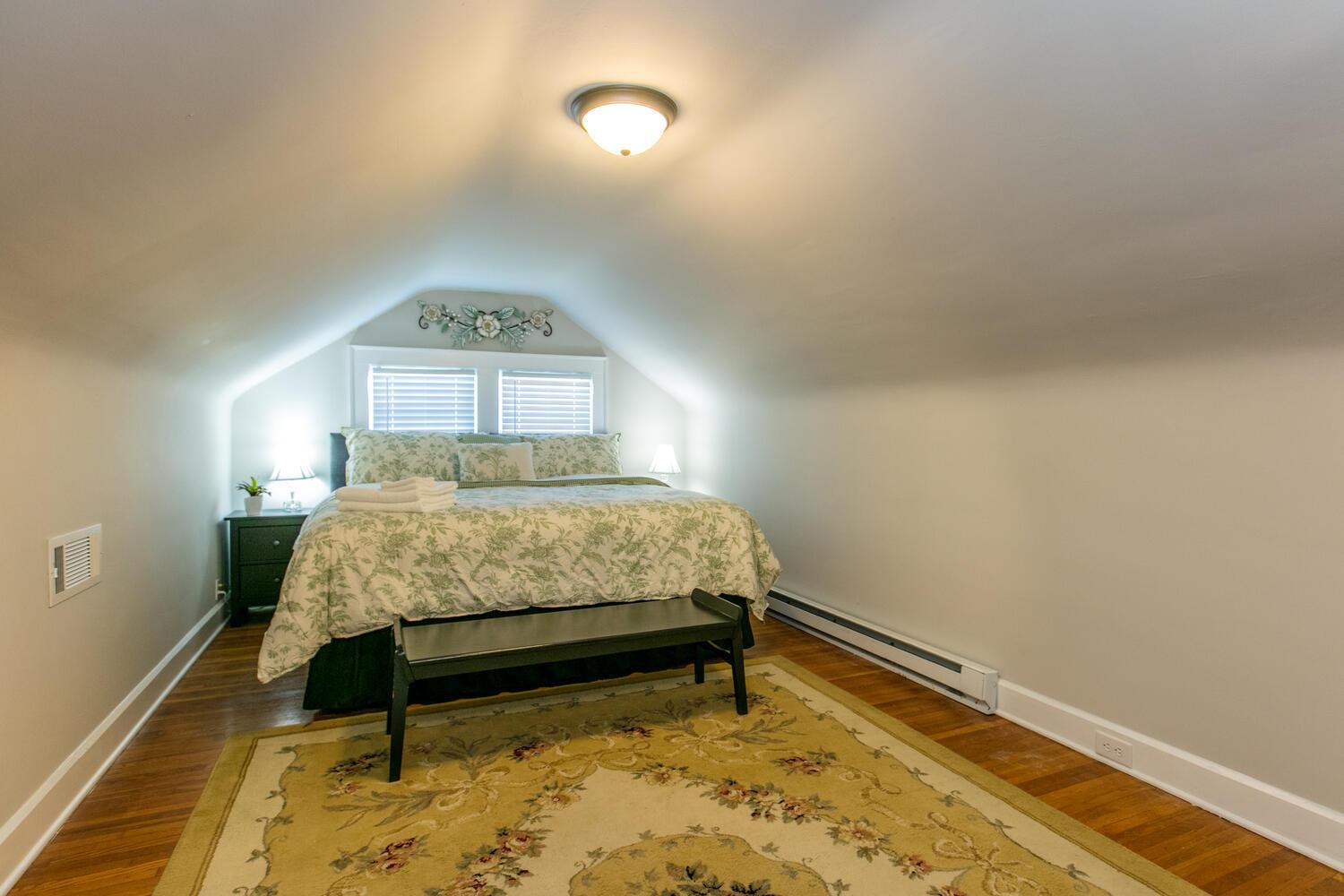 Roomy 5BR Bungalow with Backyard, Walk to Downtown